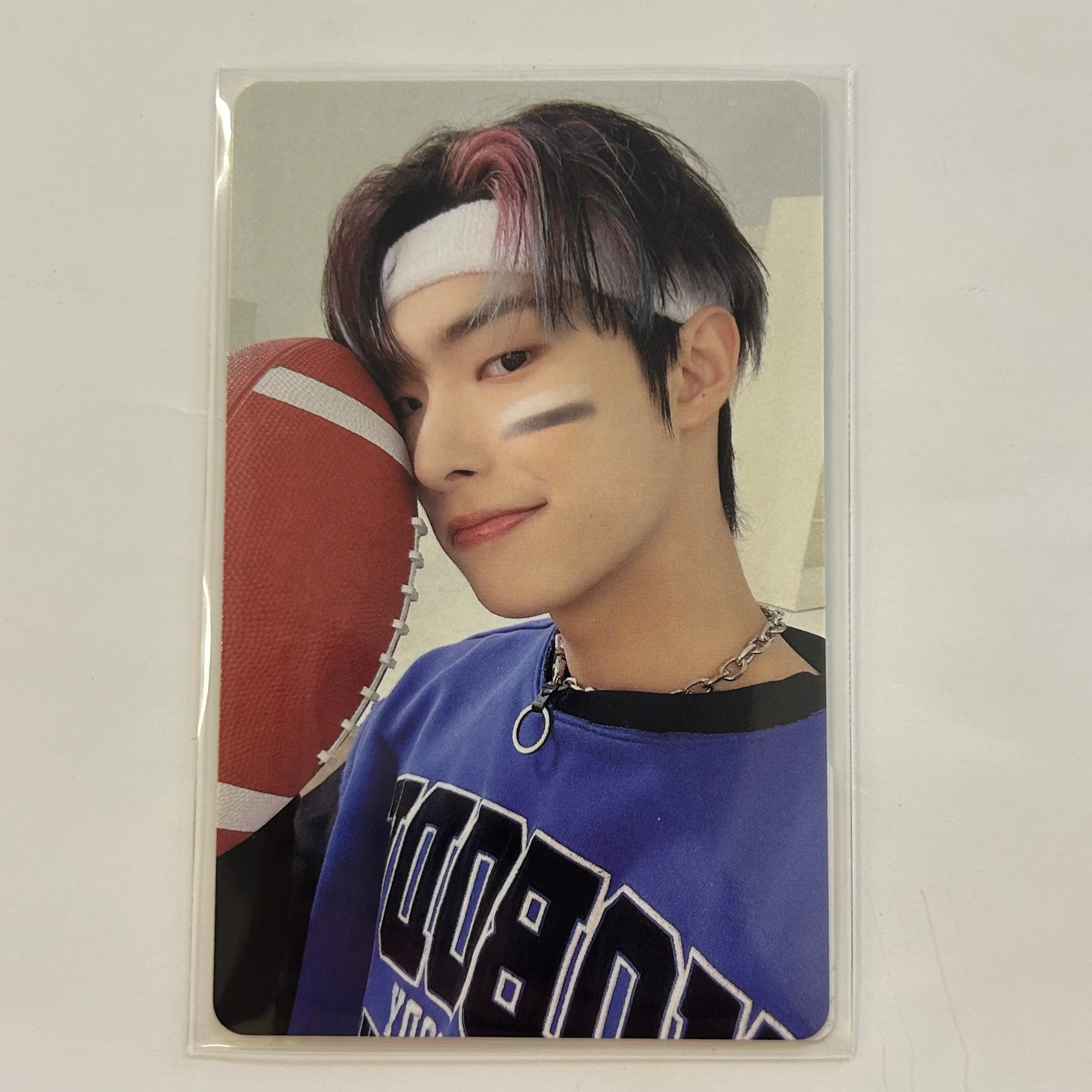ATEEZ - 2023 SEASON'S GREETINGS Photocard - Image 13