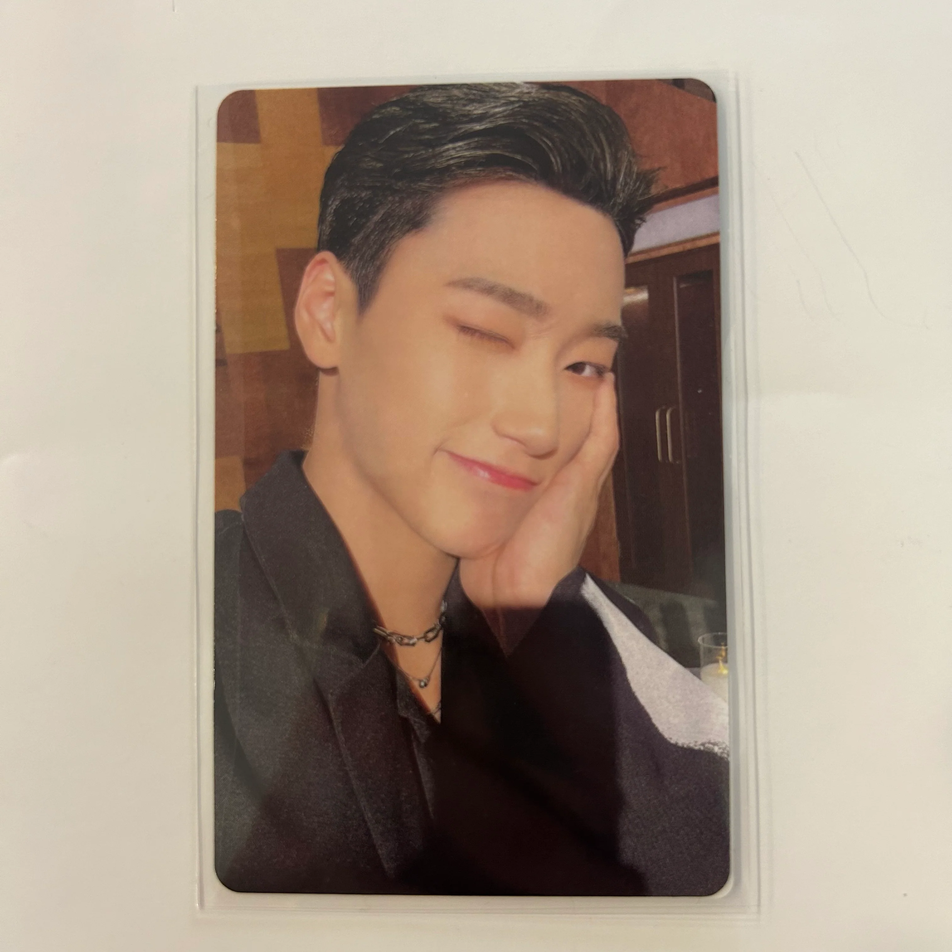 ATEEZ - 2023 SEASON'S GREETINGS Photocard - Image 3