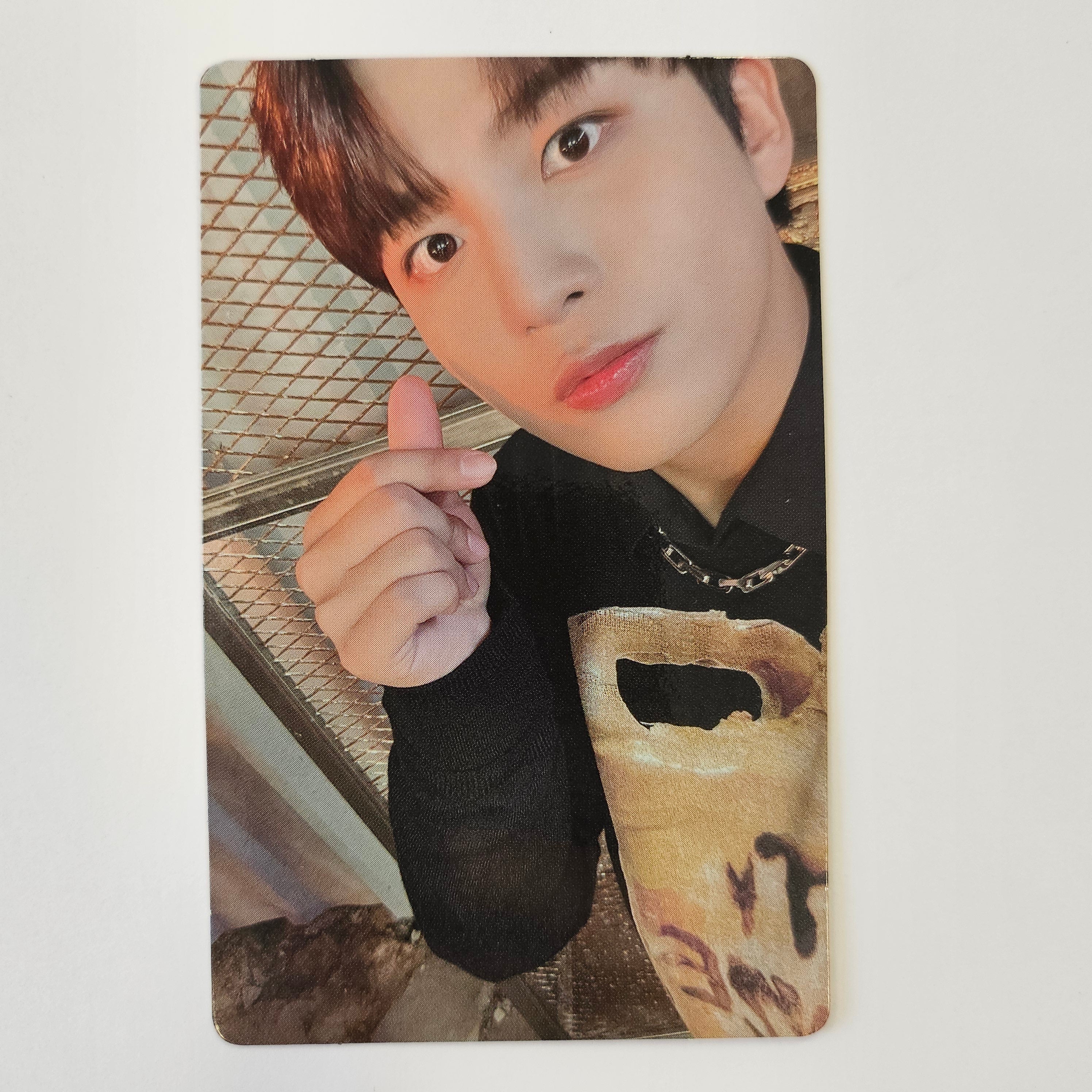 ATEEZ - The World Ep.1: Movement BEATROAD X KAURA Photocards - Image 2