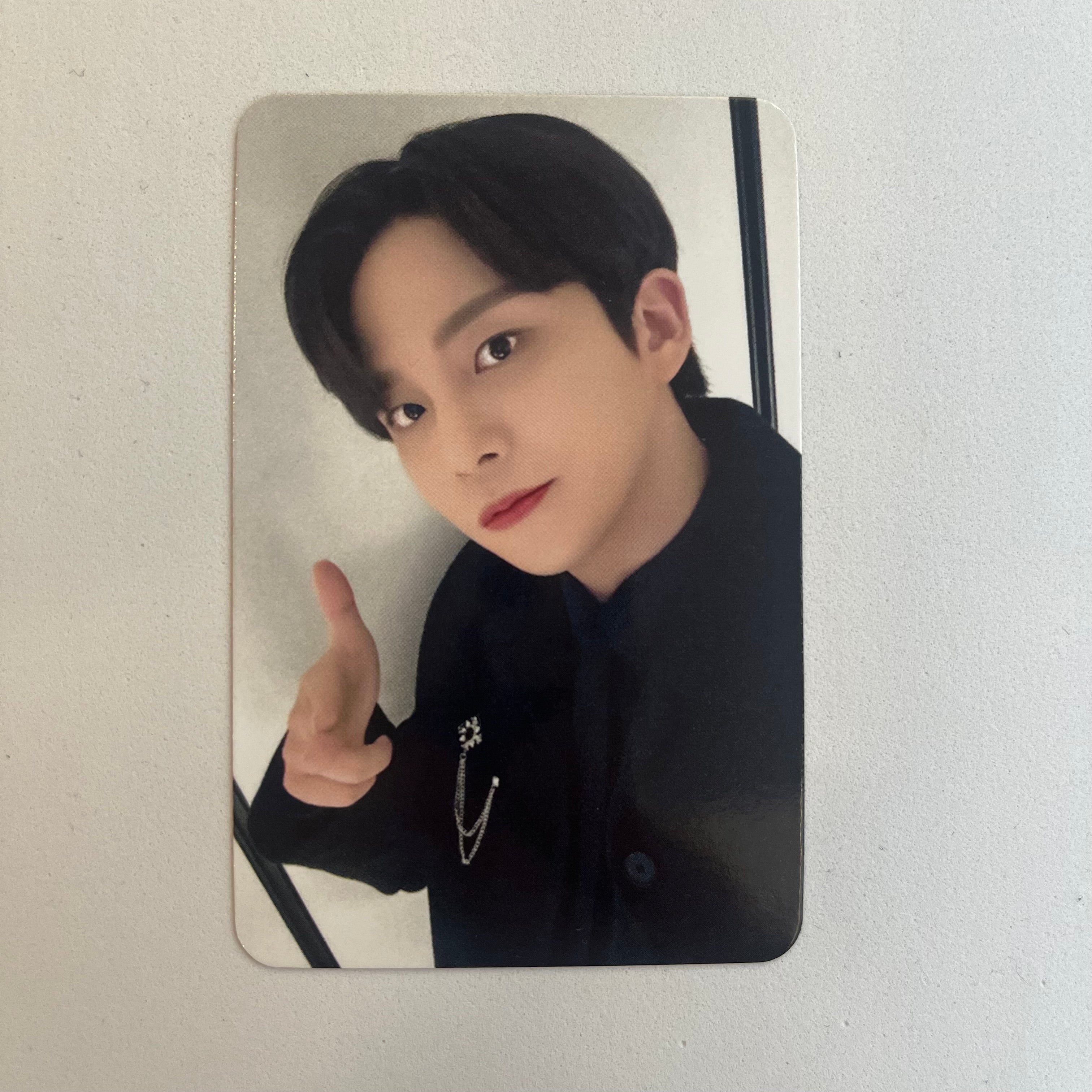 ATEEZ - THE WORLD EP.FIN : WILL Apple Music Event Photocard - Image 2