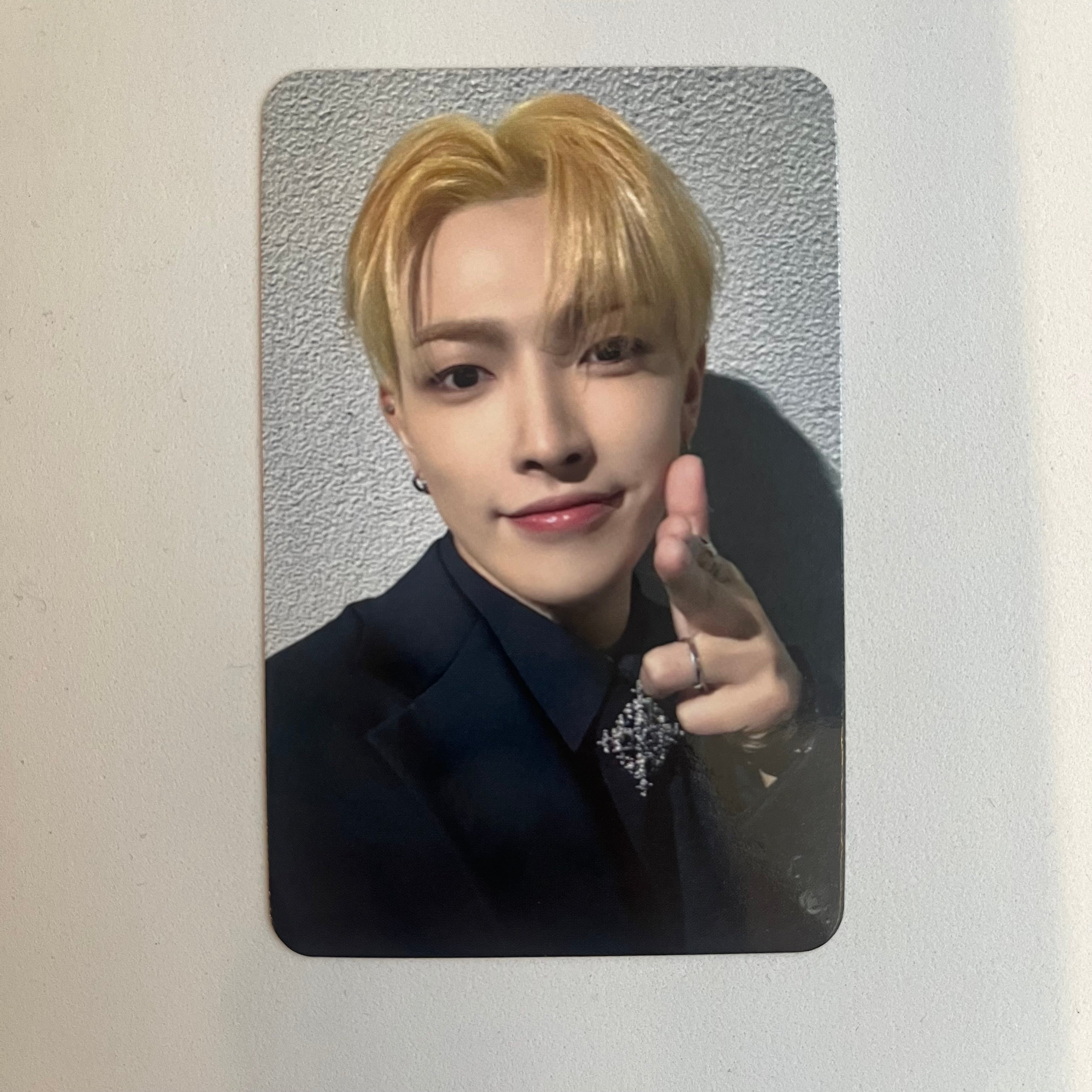 ATEEZ - THE WORLD EP.FIN : WILL Apple Music Event Photocard - Image 7