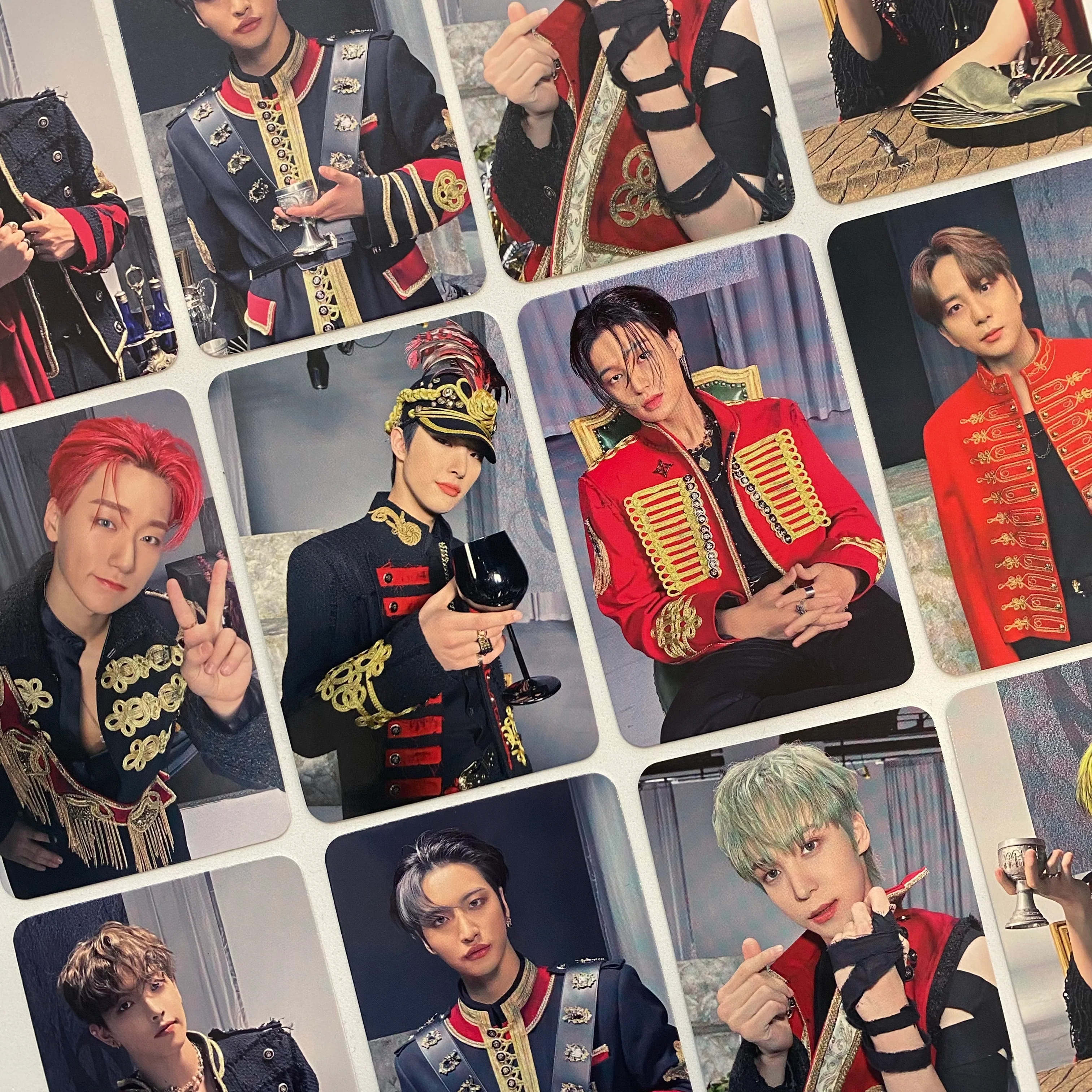 ATEEZ - THE WORLD EP.FIN : WILL Soundwave Pre-order Photocard - Image 2
