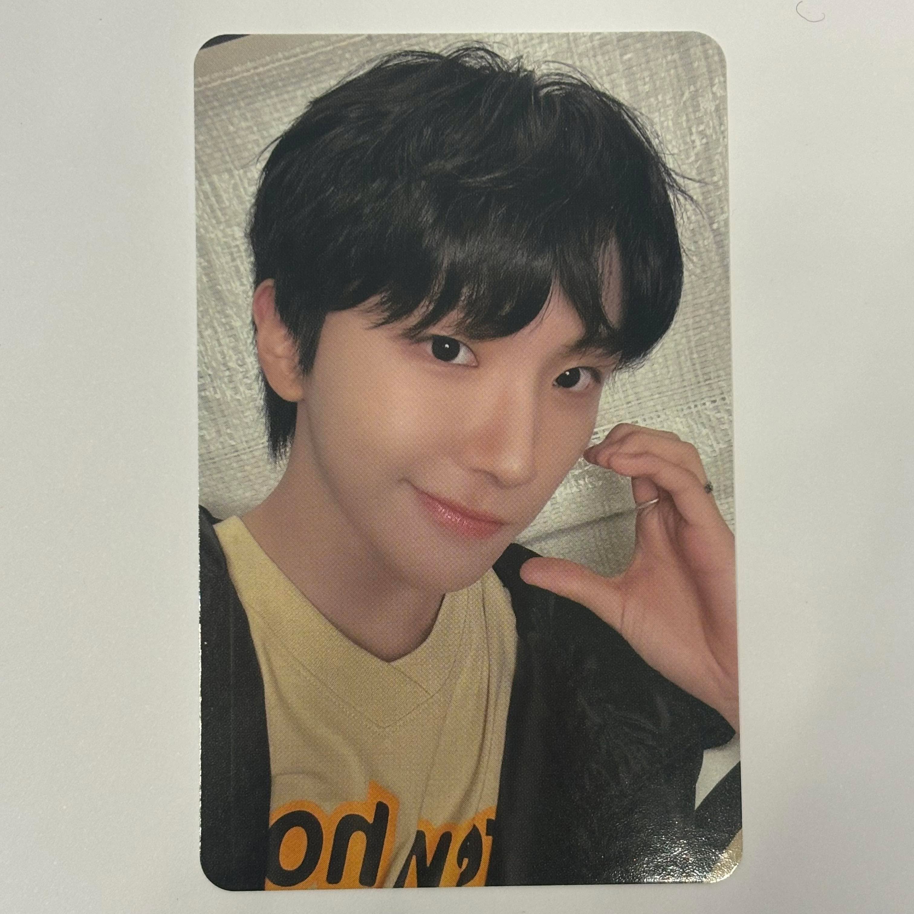 BOYNEXTDOOR - 19.99 Soundwave Photocard - Image 4