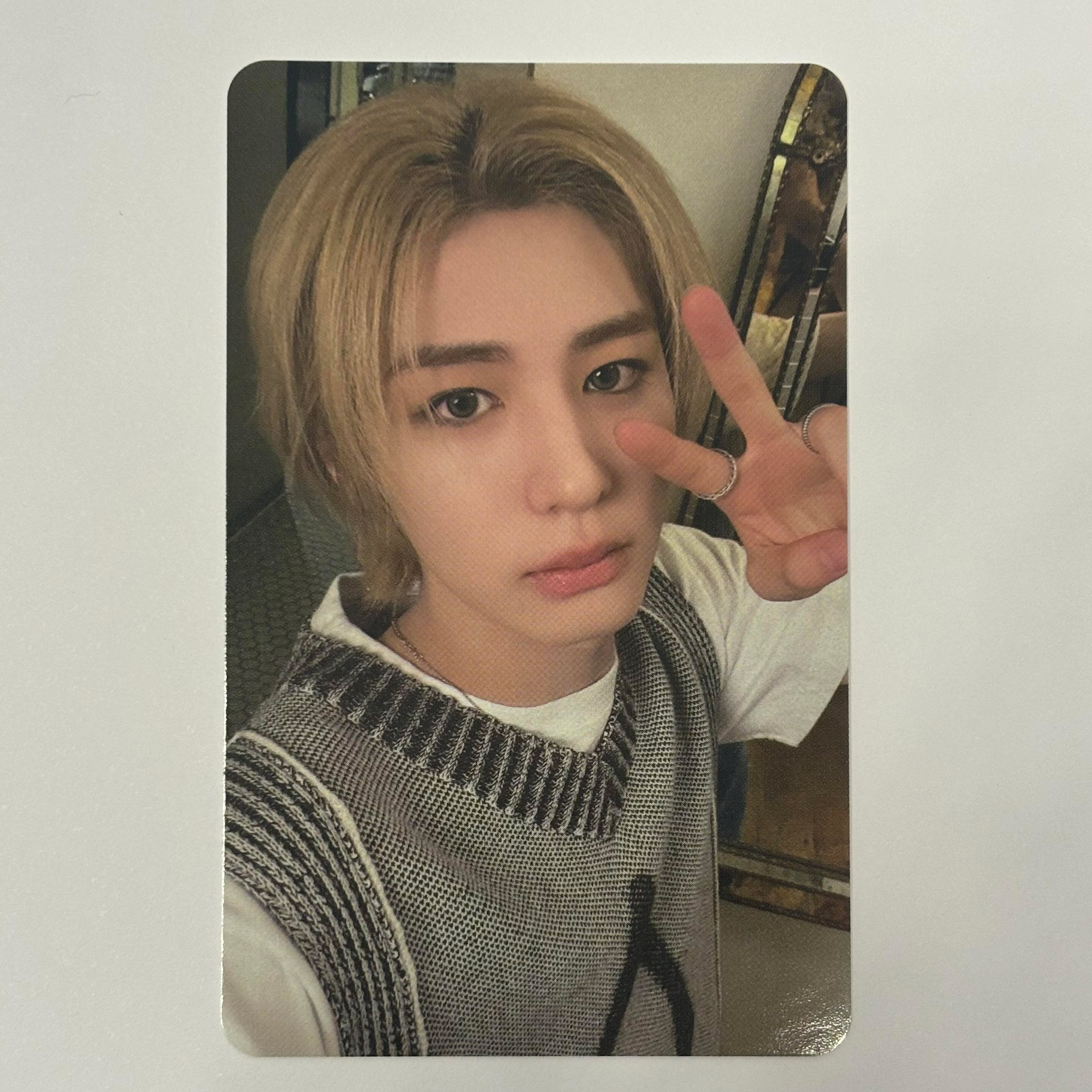 BOYNEXTDOOR - 19.99 Soundwave Photocard - Image 7