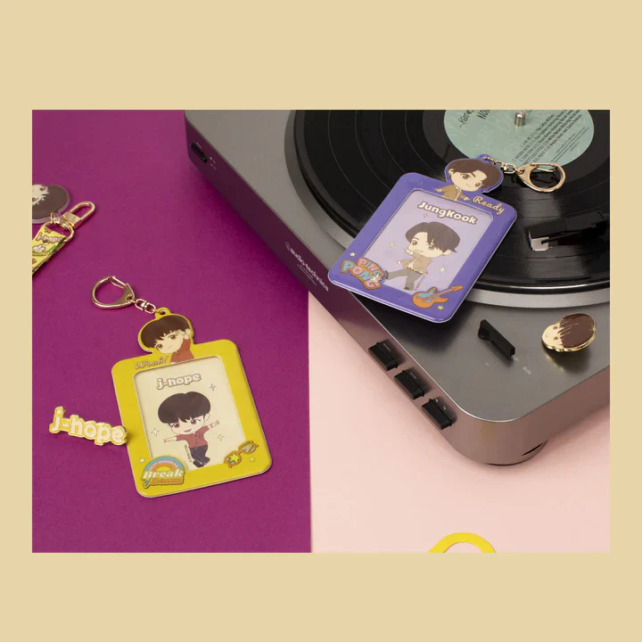 TinyTan - ‘Dynamite’ Photocard Key Holder - Image 4