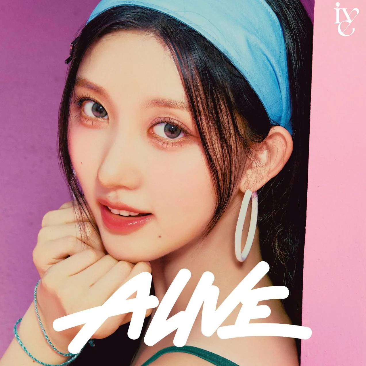 [DAMAGED] IVE - ALIVE [Japanese Album] (Solo Jacket Ver.) - Image 4