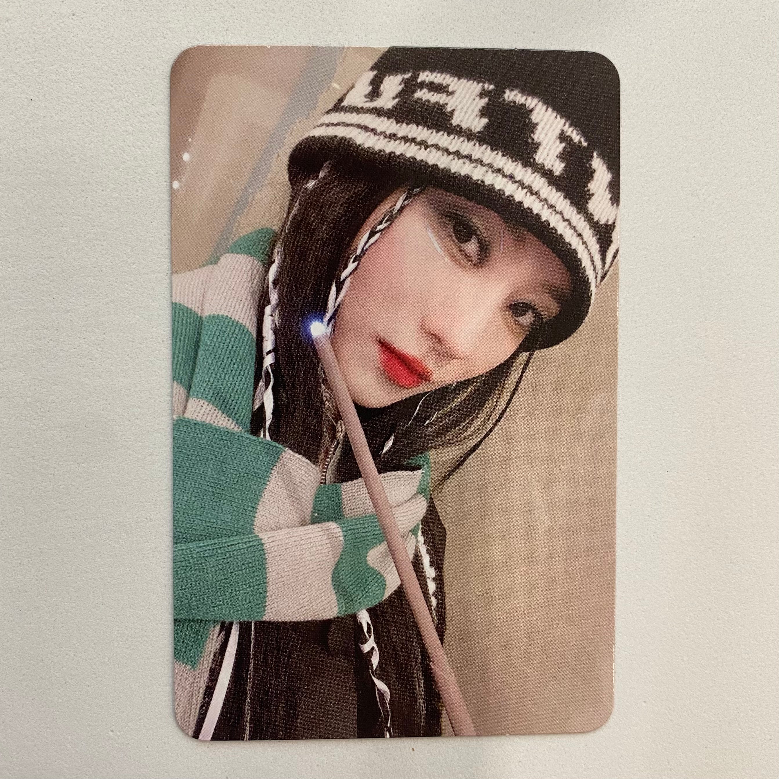 DREAMCATCHER - VILLAINS Makestar Event Photocard - Image 3