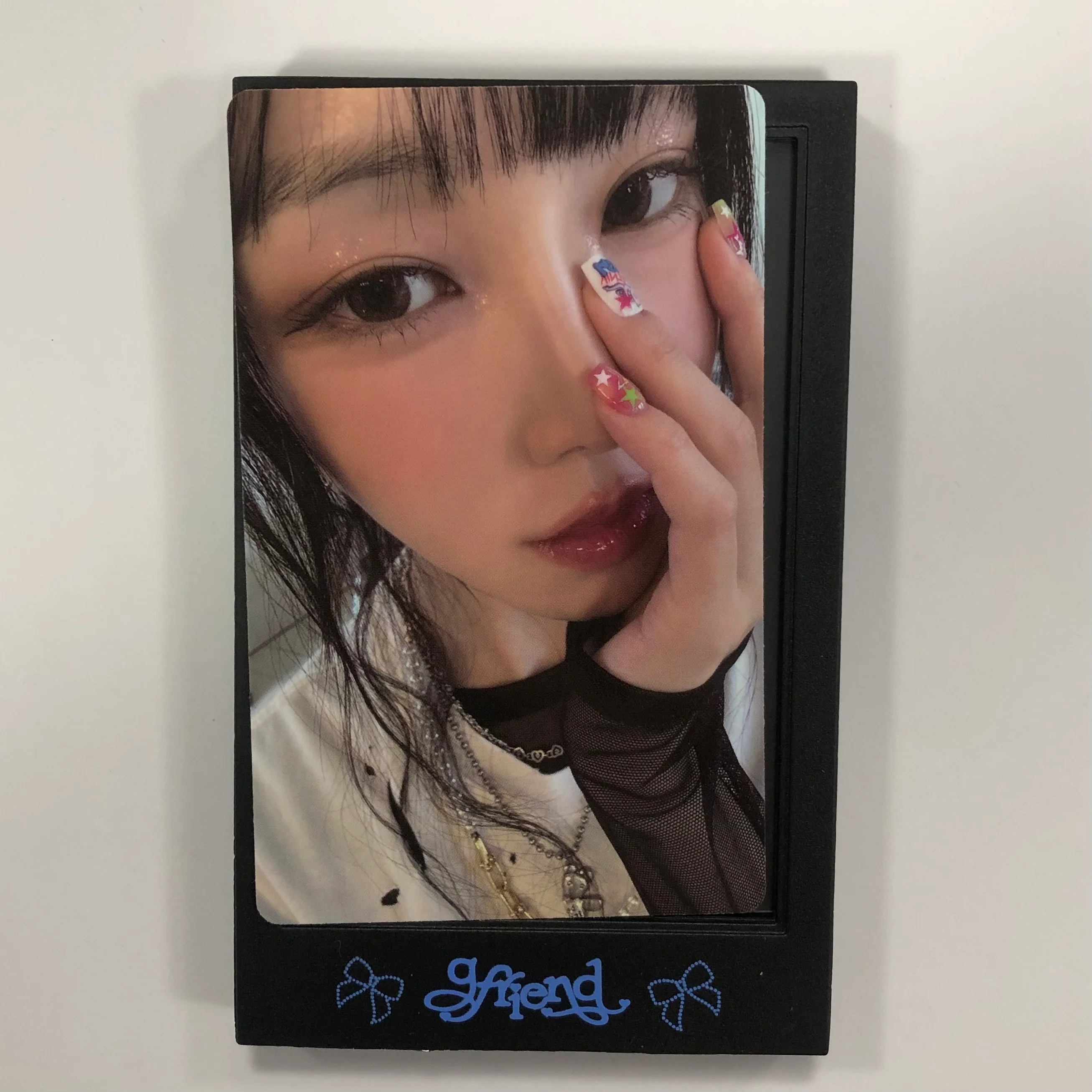 GFRIEND - SEASON OF MEMORIES Weverse Photocard and Frame - Image 5