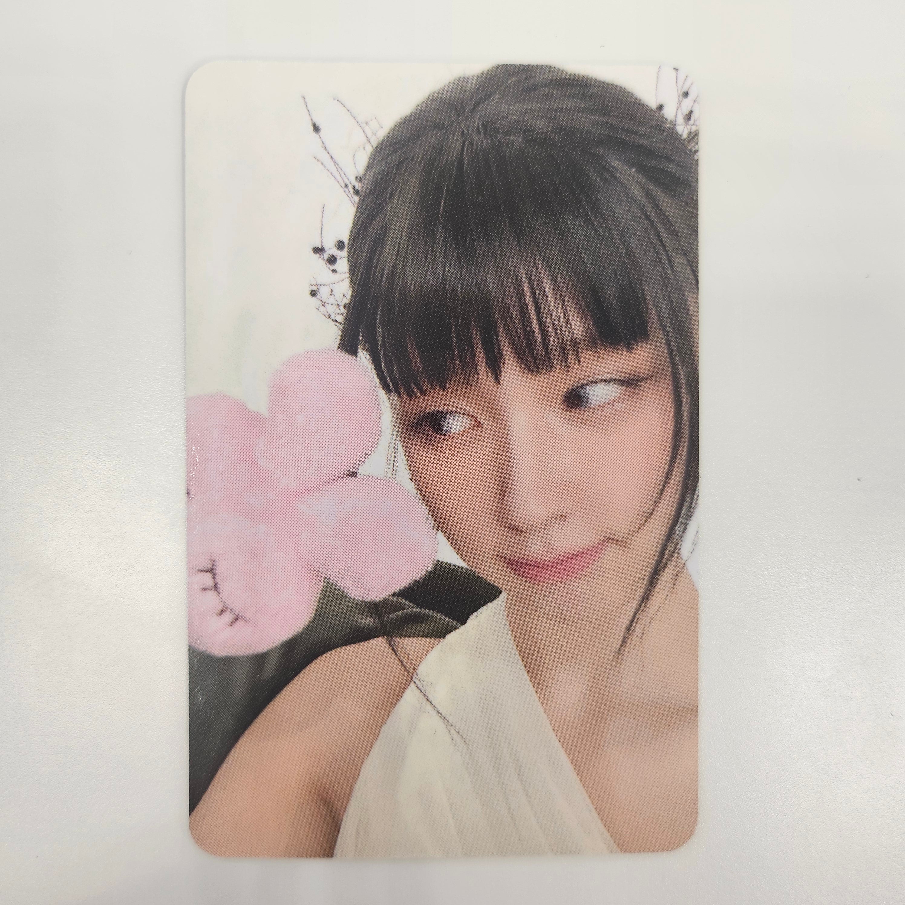I-DLE - WE ARE Apple Music Photocards - Image 4