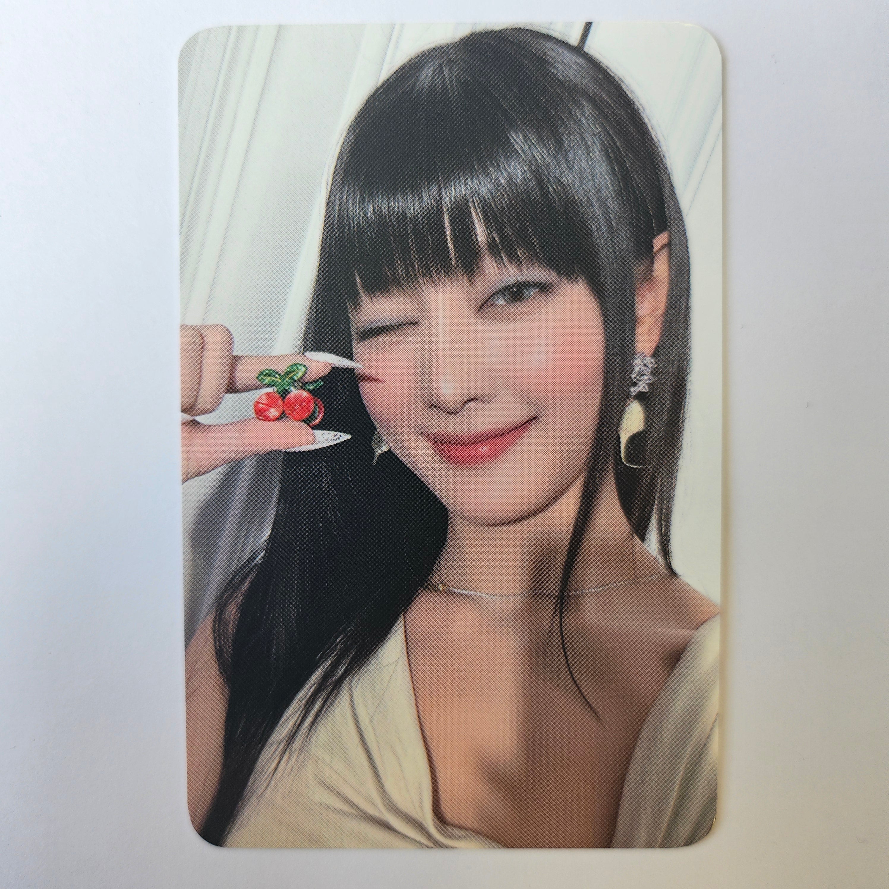 I-DLE - 'We Are' Everline Photocards - Image 4