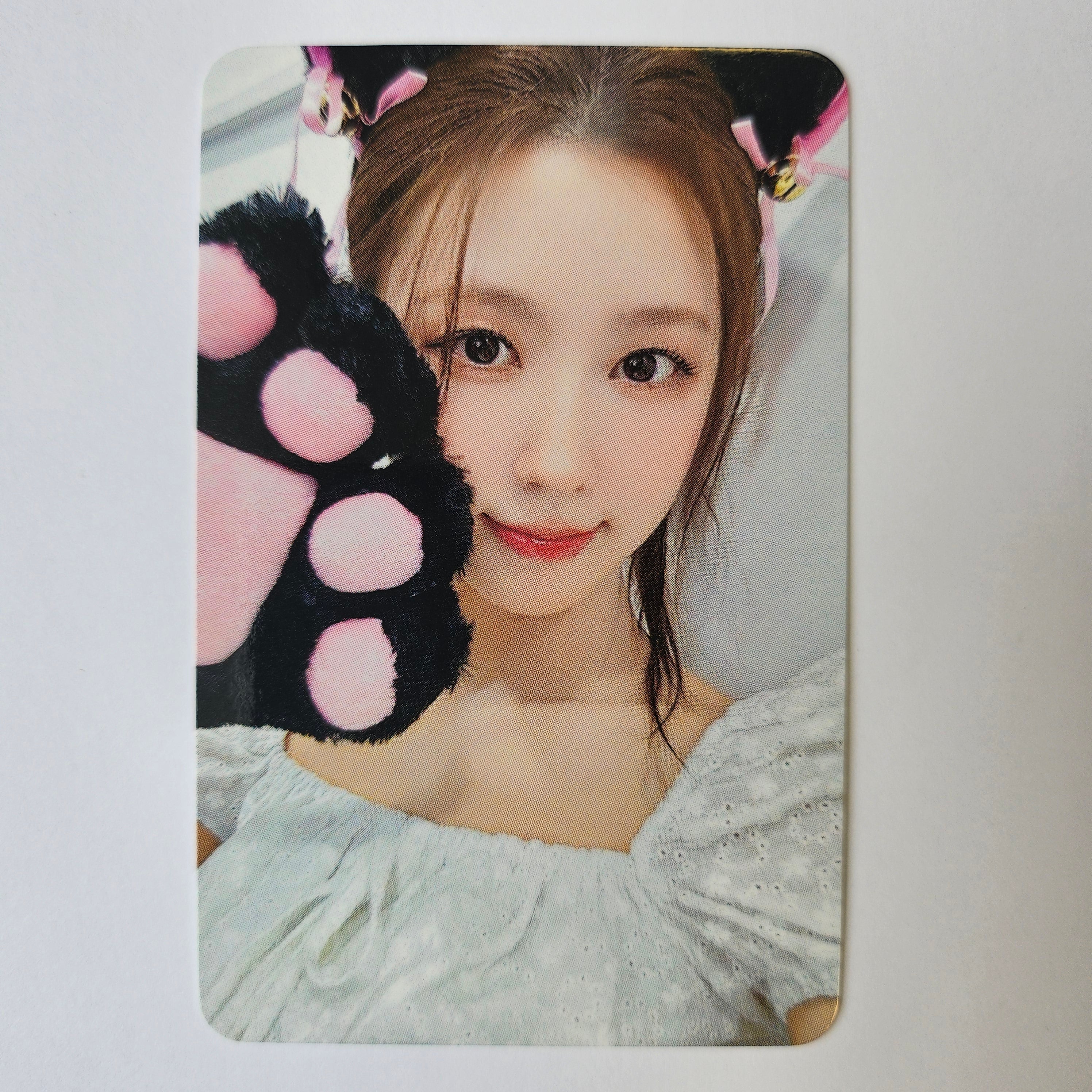 I-DLE - 'We Are' Muvve Photocards - Image 3