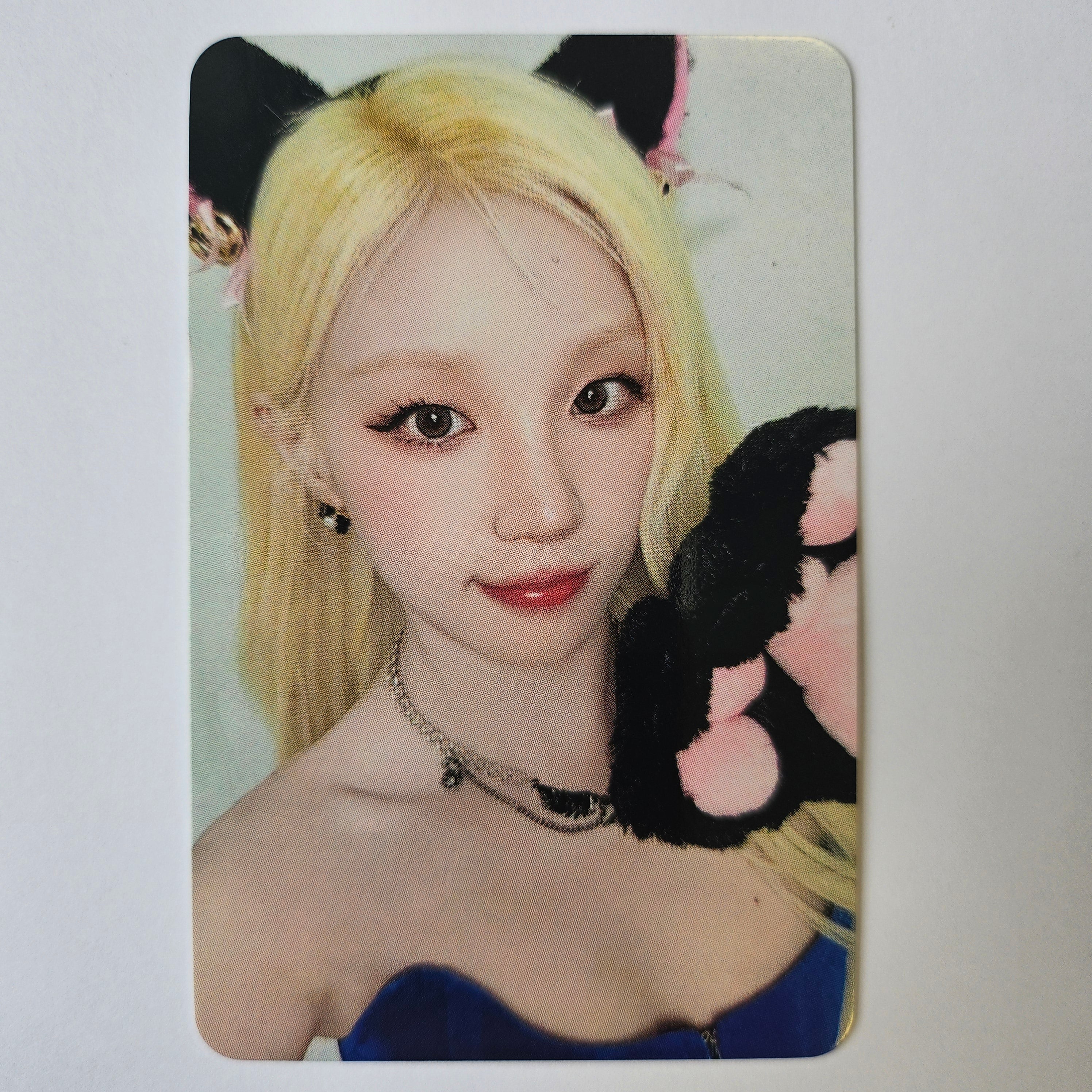 I-DLE - 'We Are' Muvve Photocards - Image 5