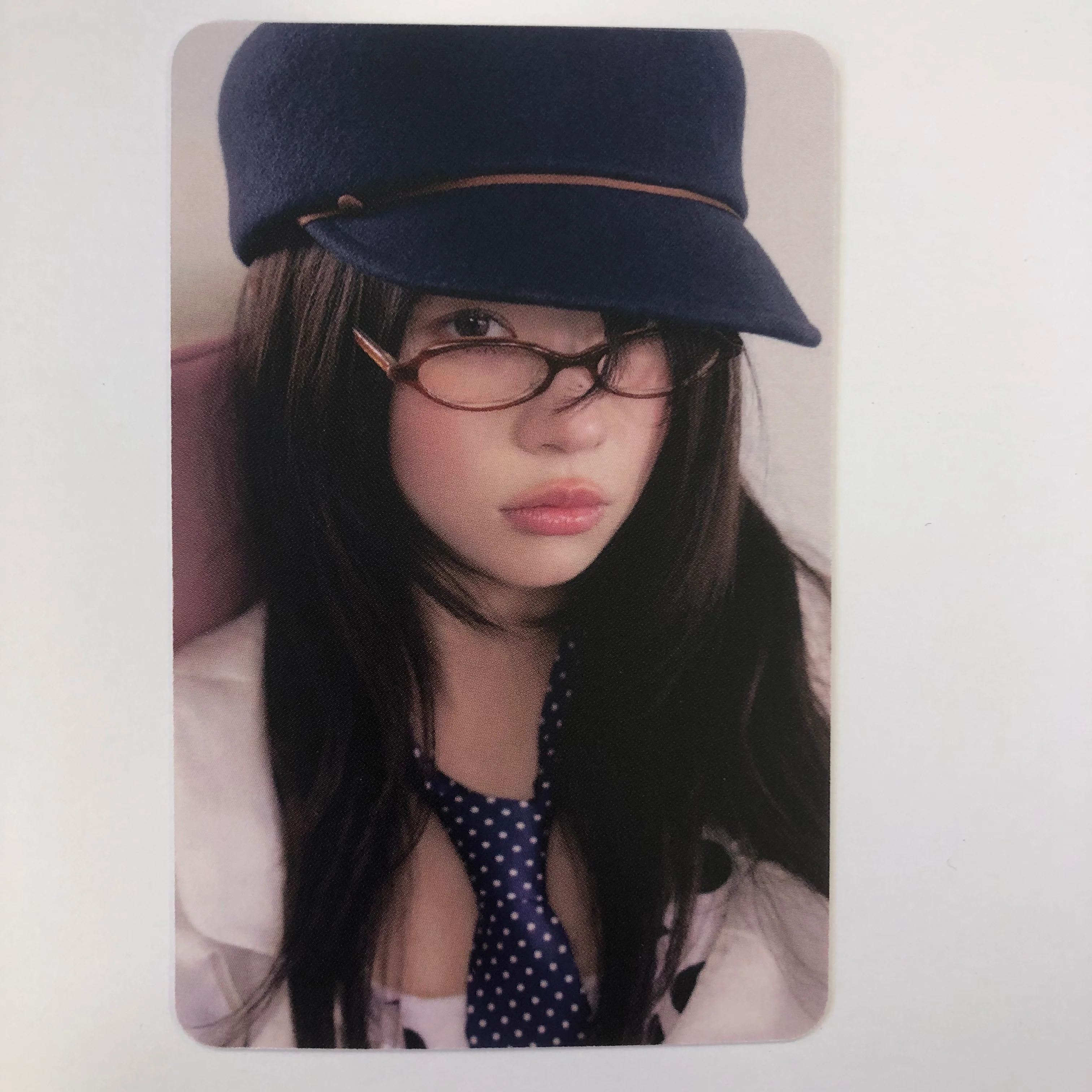 ILLIT - BOMB Apple Music Photocards - Image 3