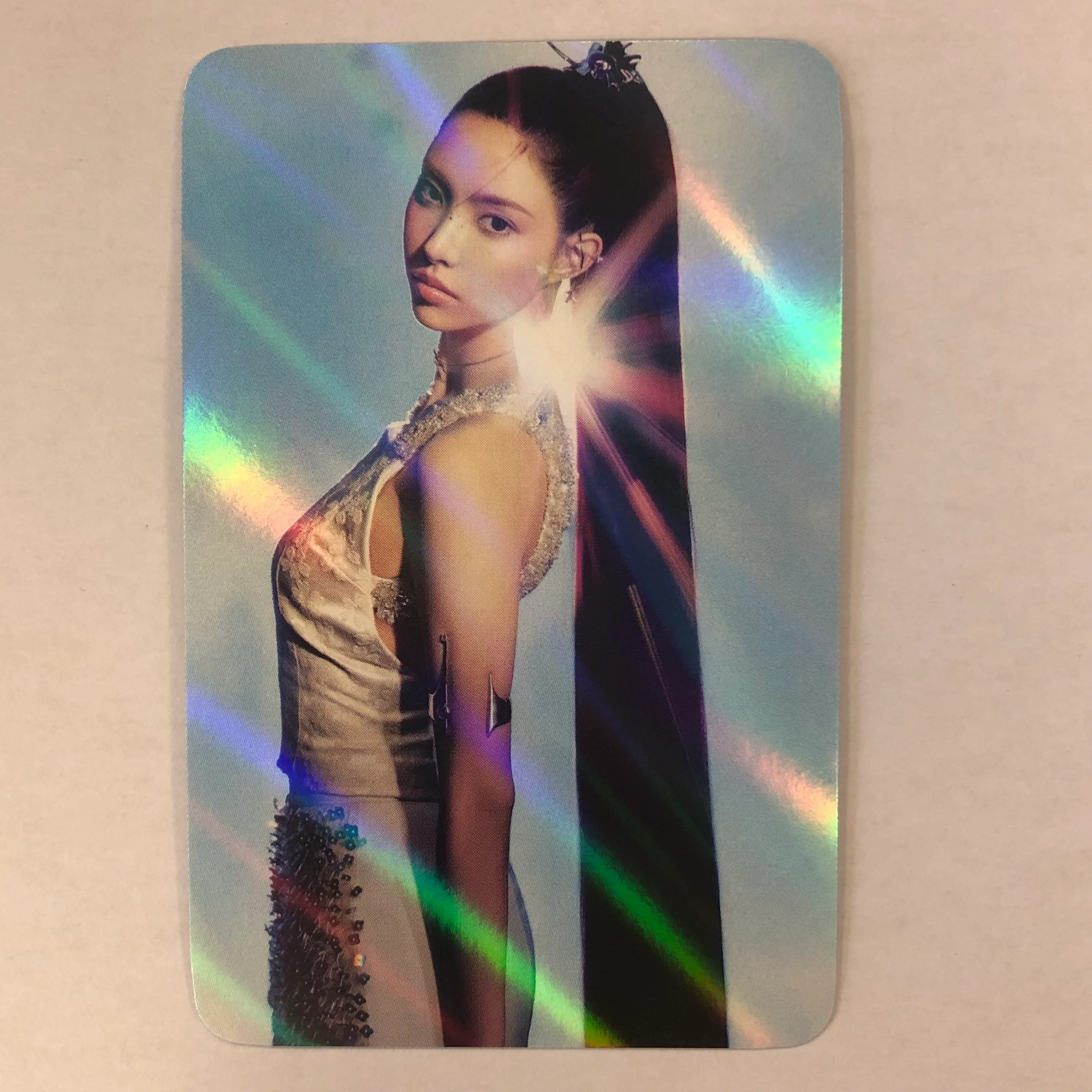 ILLIT - BOMB Makestar Photocards - Image 2