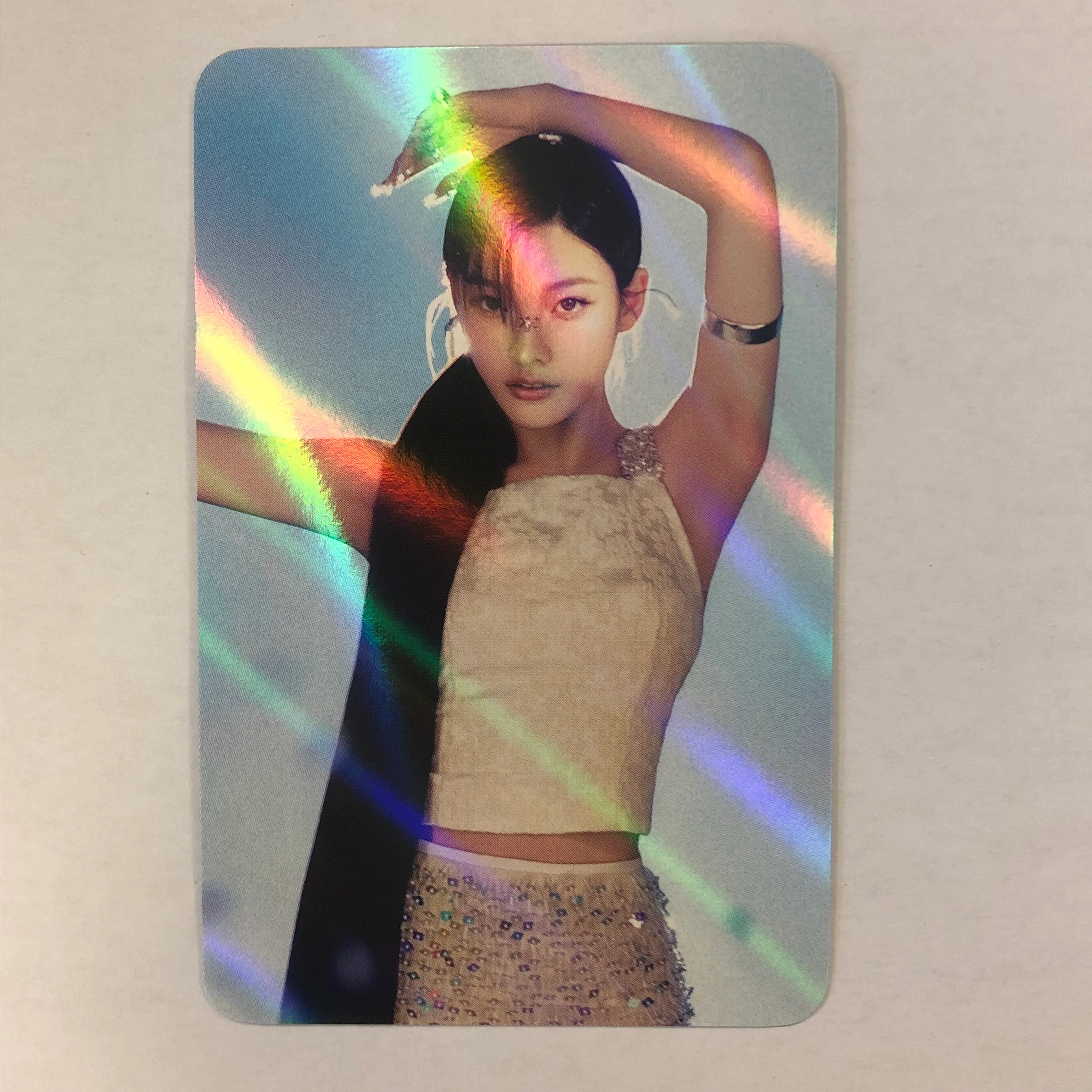 ILLIT - BOMB Makestar Photocards - Image 5