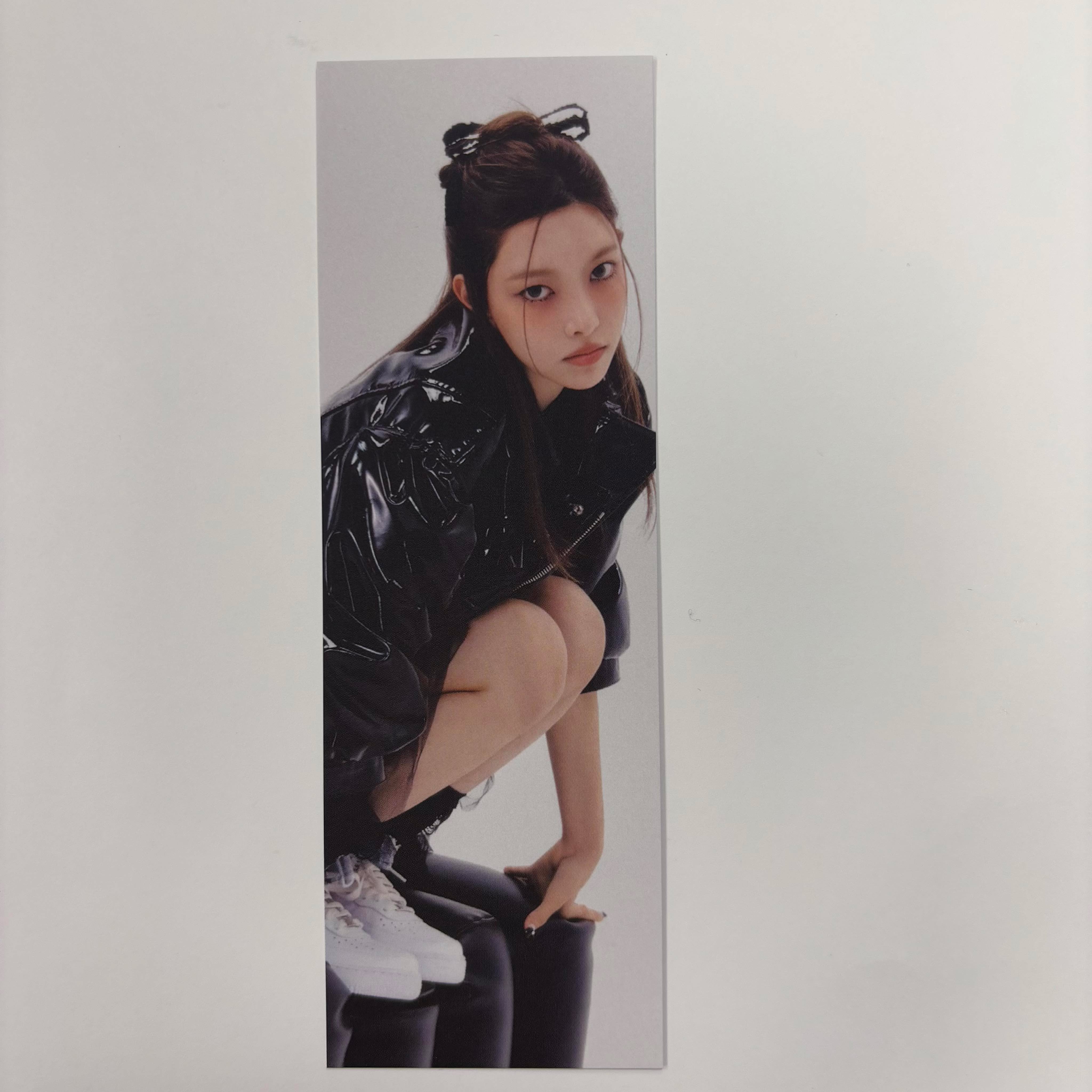 ILLIT - I'll Like You Soundwave Bookmark - Image 2