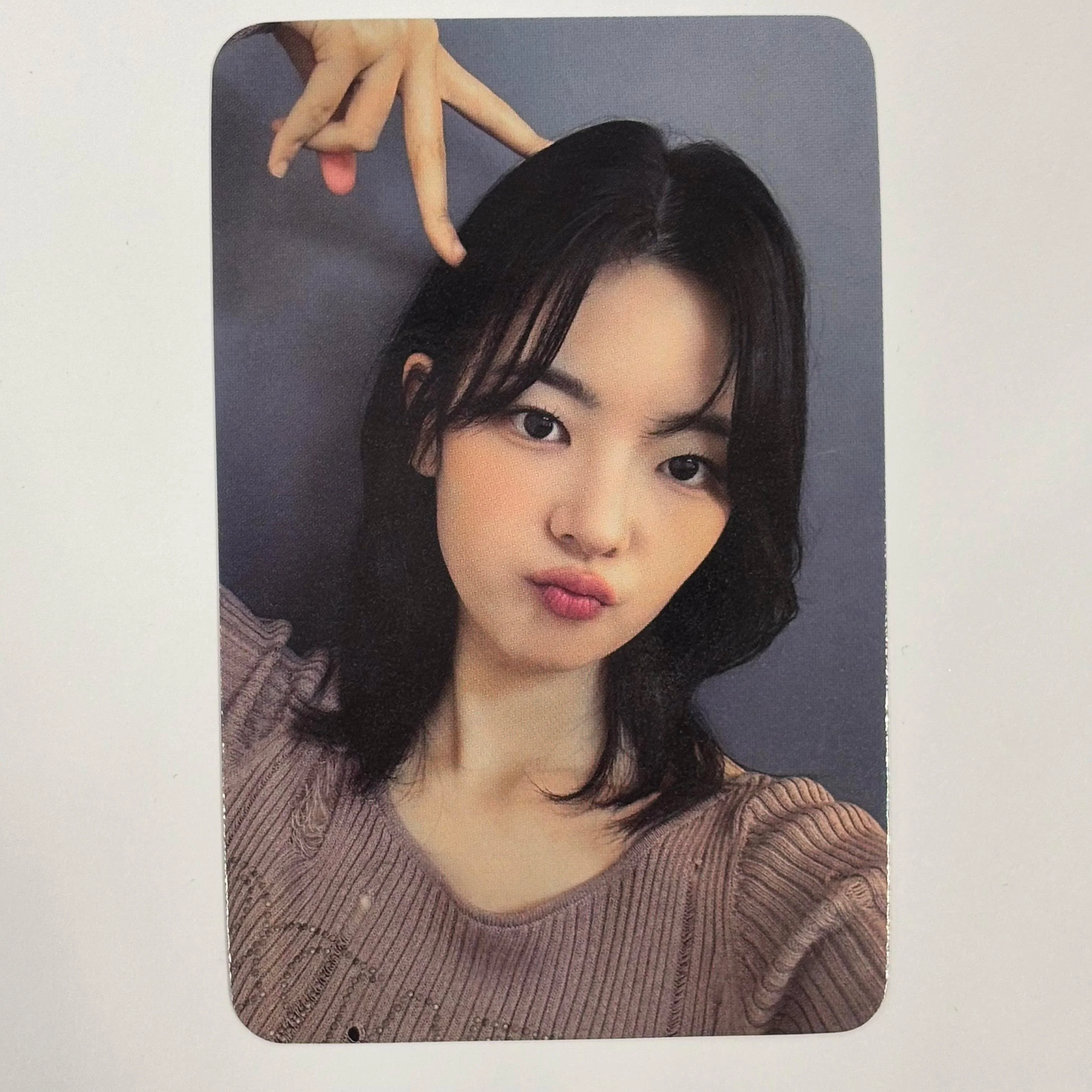 ITZY - GOLD Soundwave Photocards - Image 3
