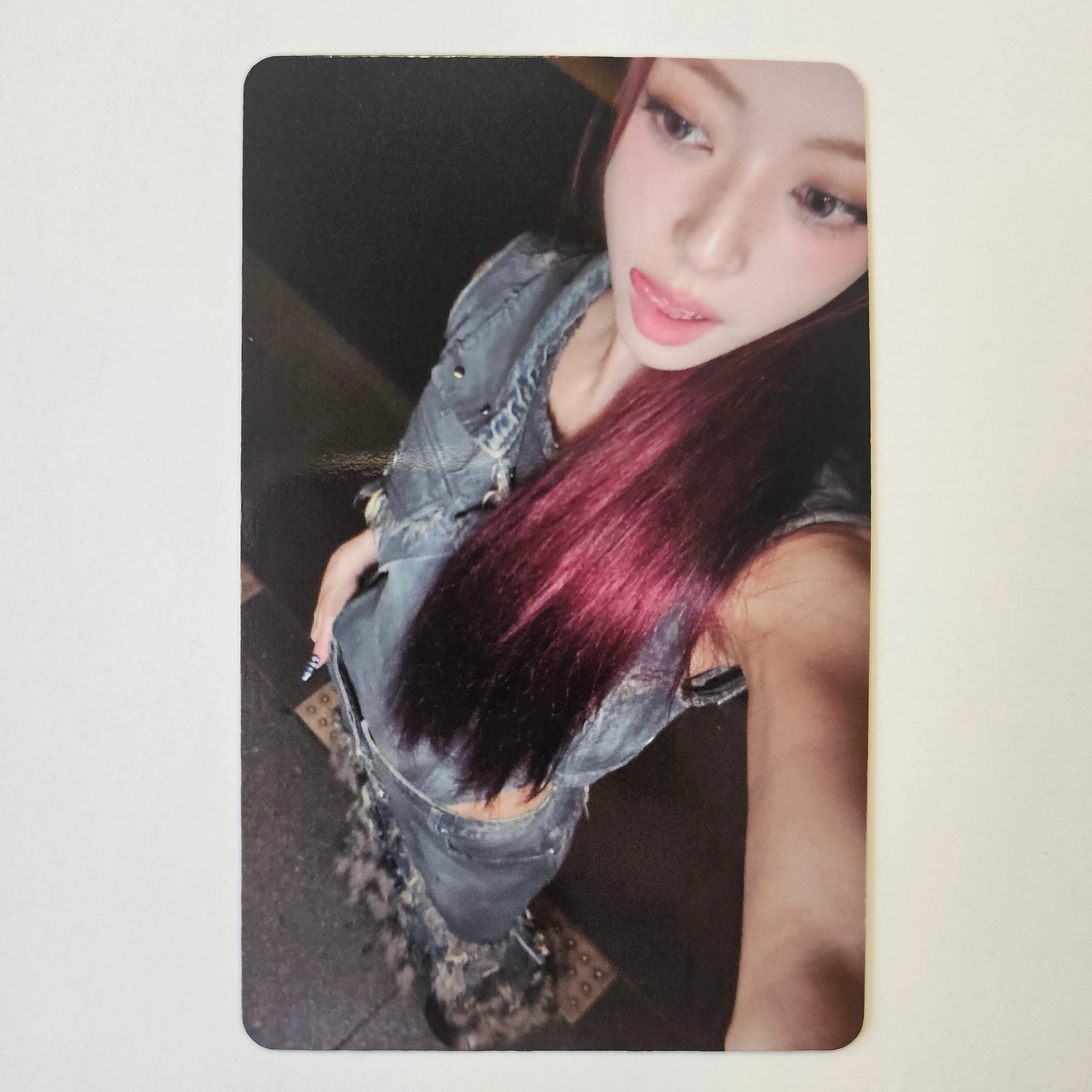 ITZY - TUNNEL VISION Fans Shop Photocards - Image 6
