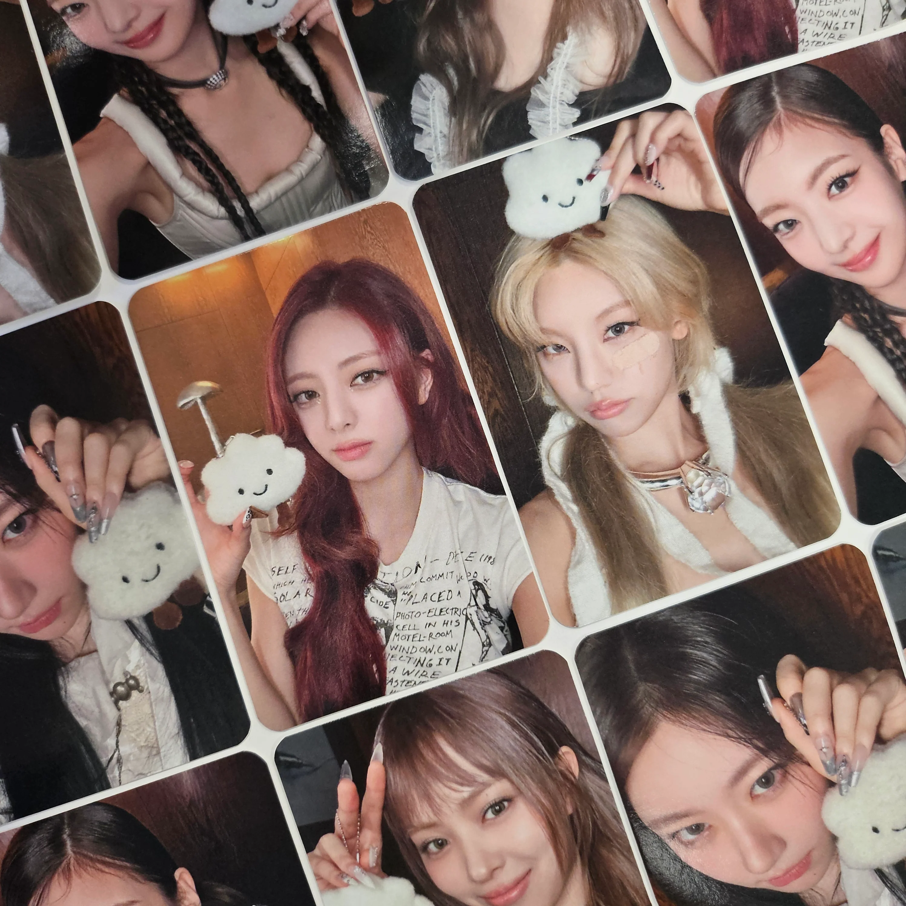ITZY - TUNNEL VISION Soundwave Photocards