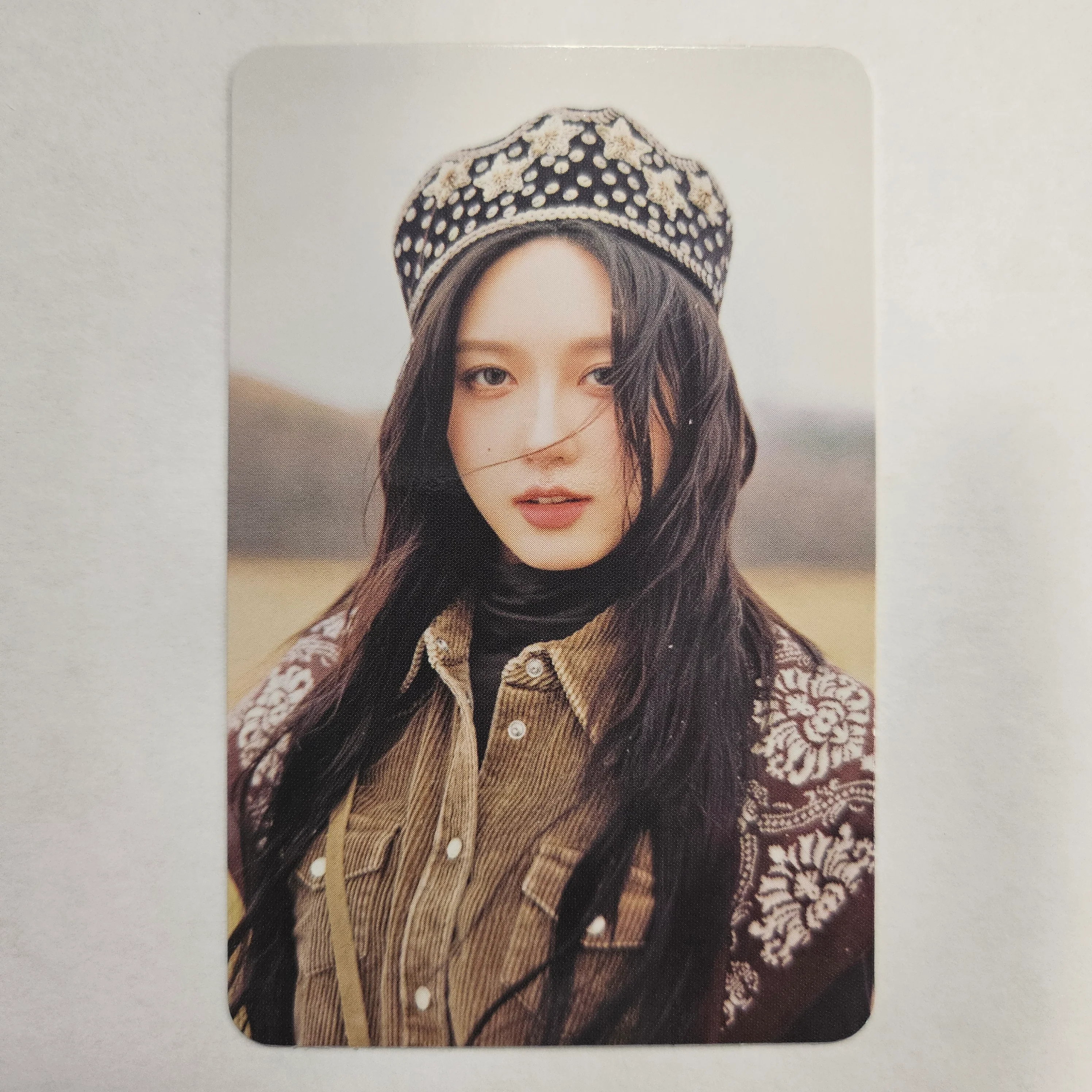 IVE - EMPATHY (Photobook Ver) Starship Photocards - Image 14