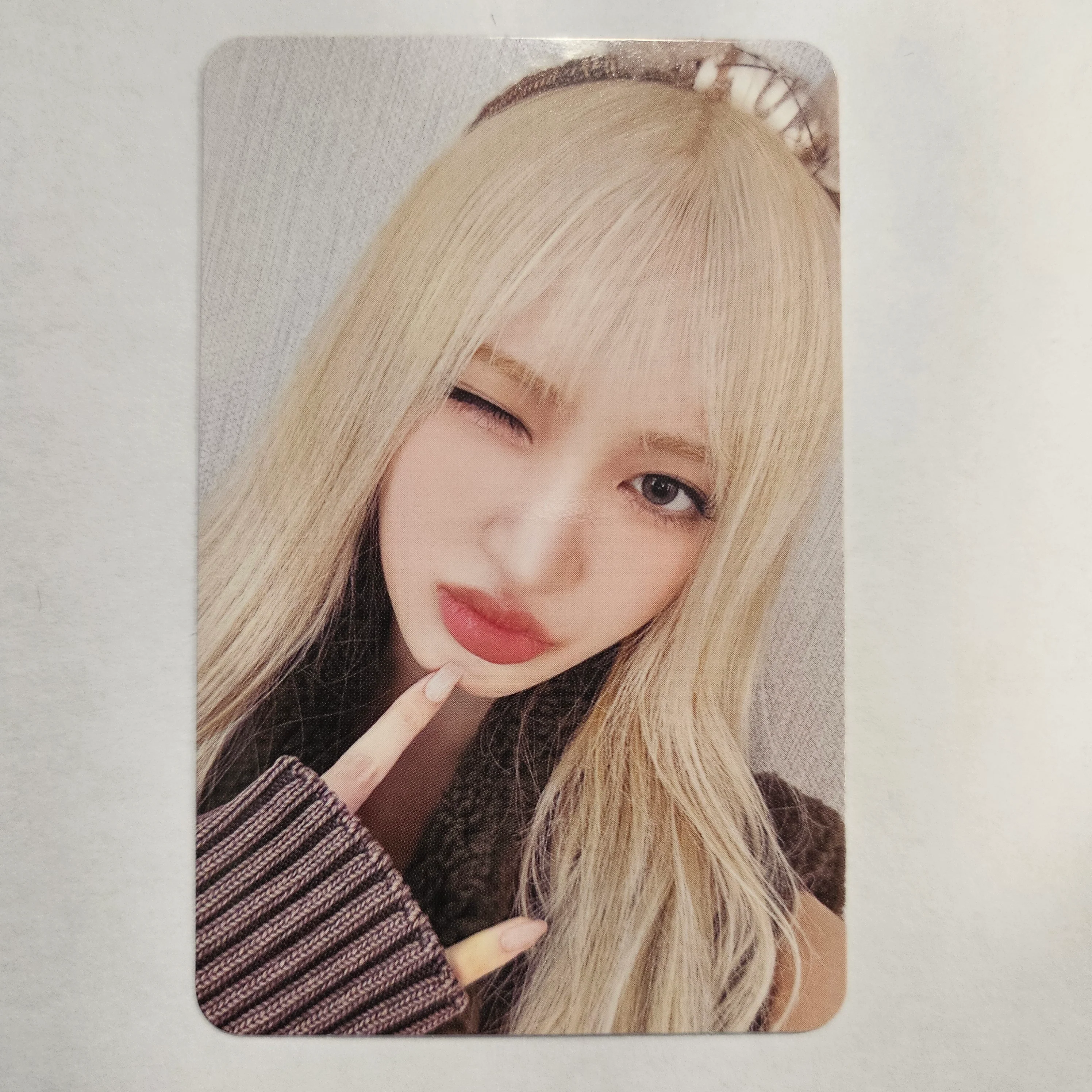 IVE - EMPATHY (Photobook Ver) Starship Photocards - Image 9