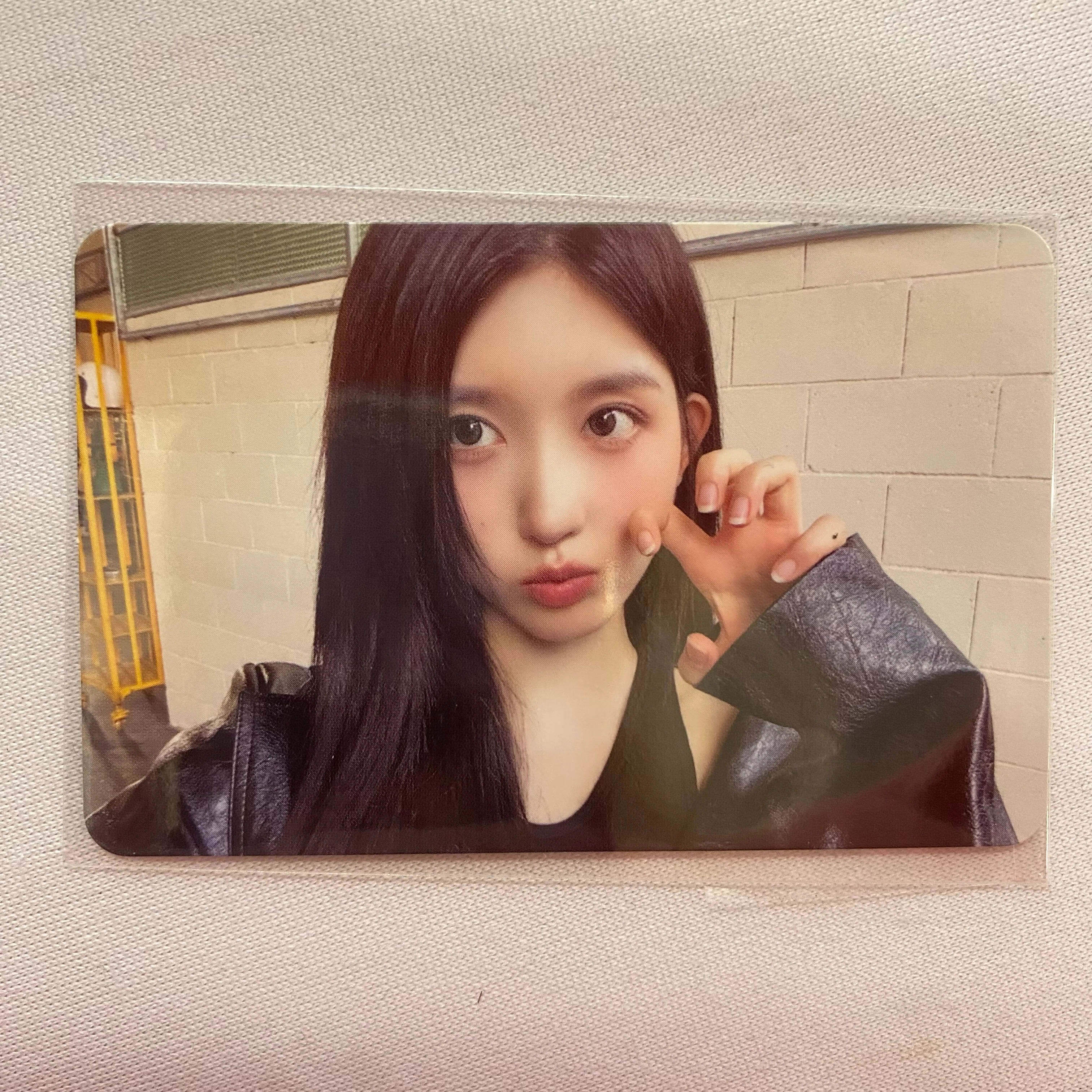 IVE - IVE MINE Starship Pre-Order Photocard - Image 4