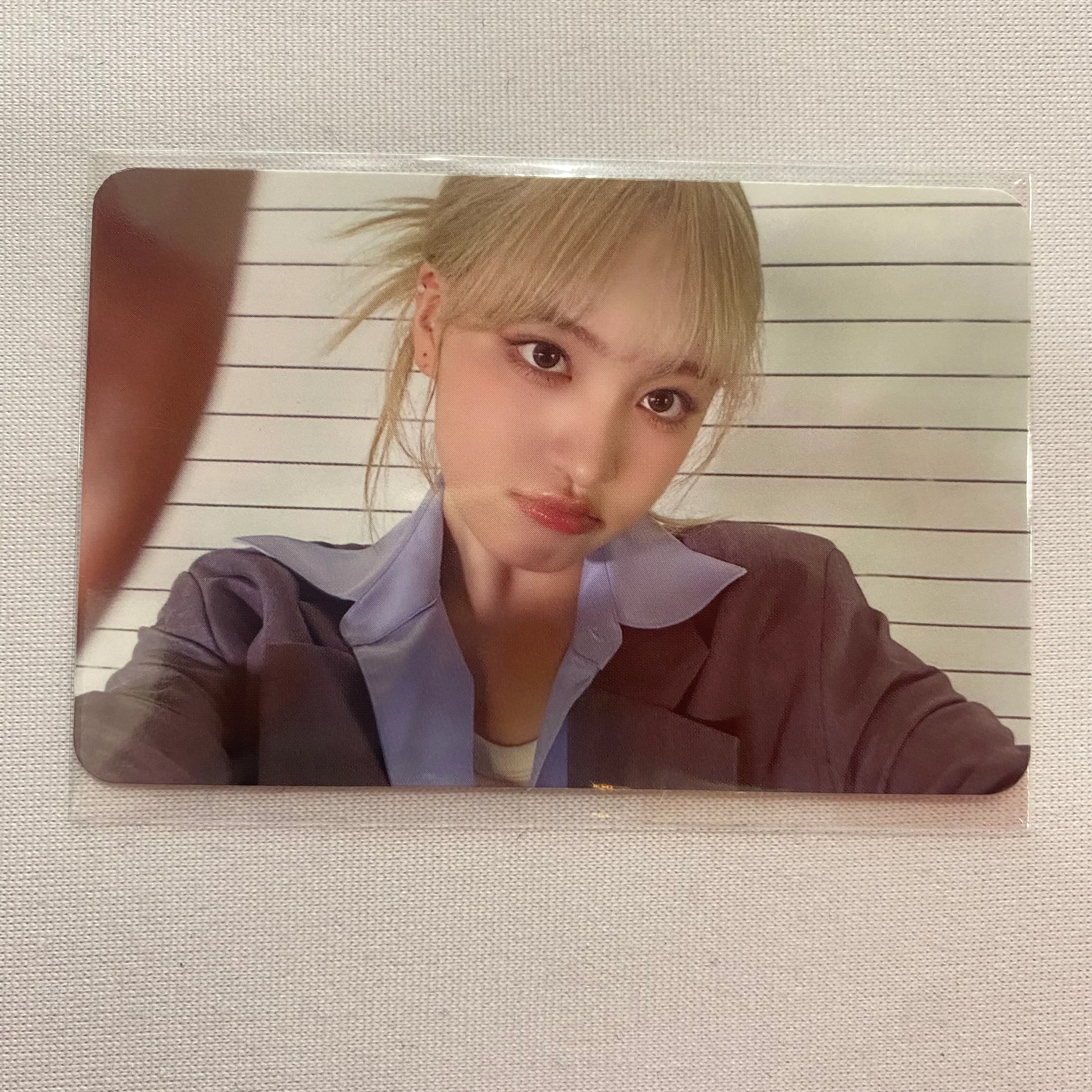 IVE - IVE MINE Starship Pre-Order Photocard - Image 5