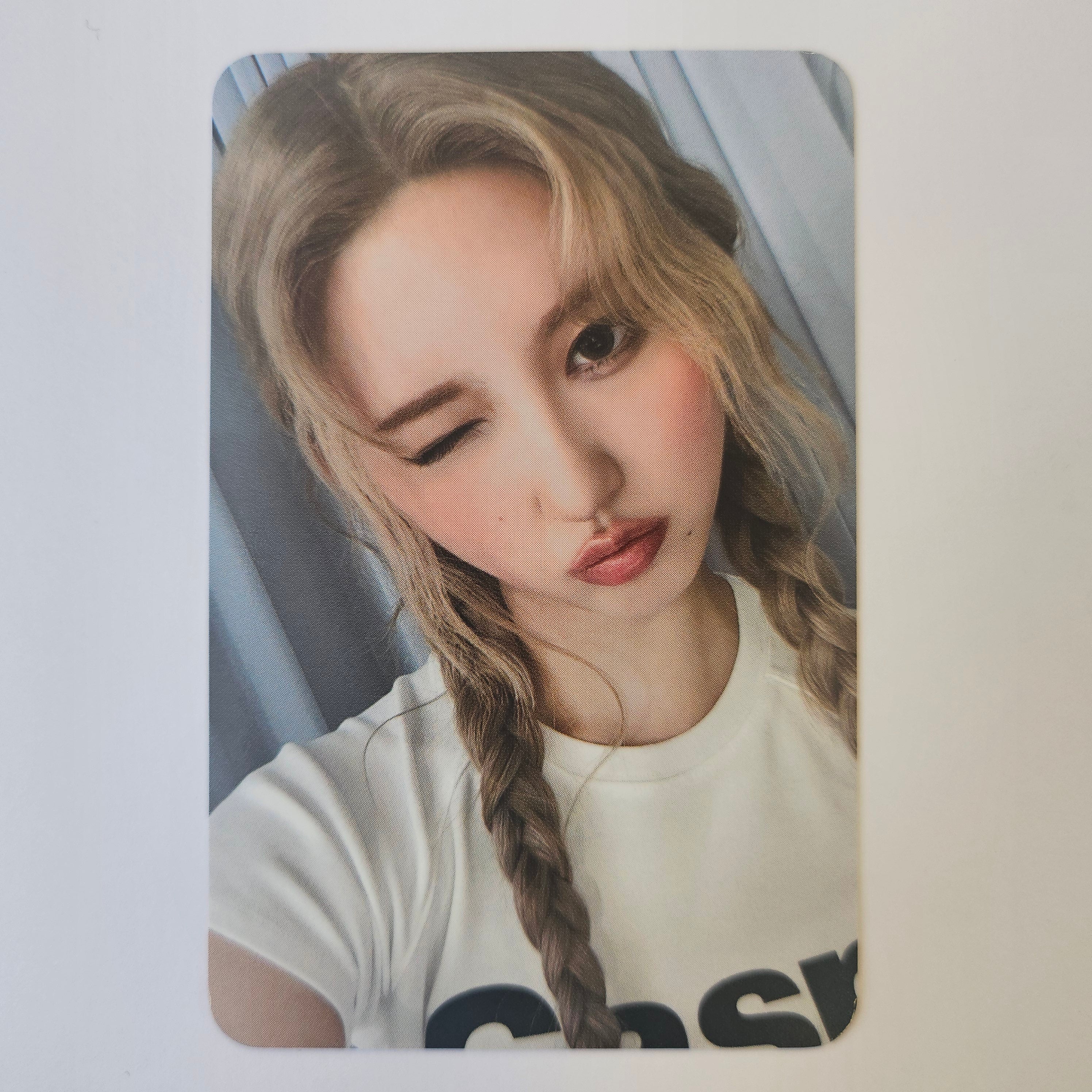 IVE - 'IVE SECRET' Soundwave Lucky Draw Photocards - Image 3