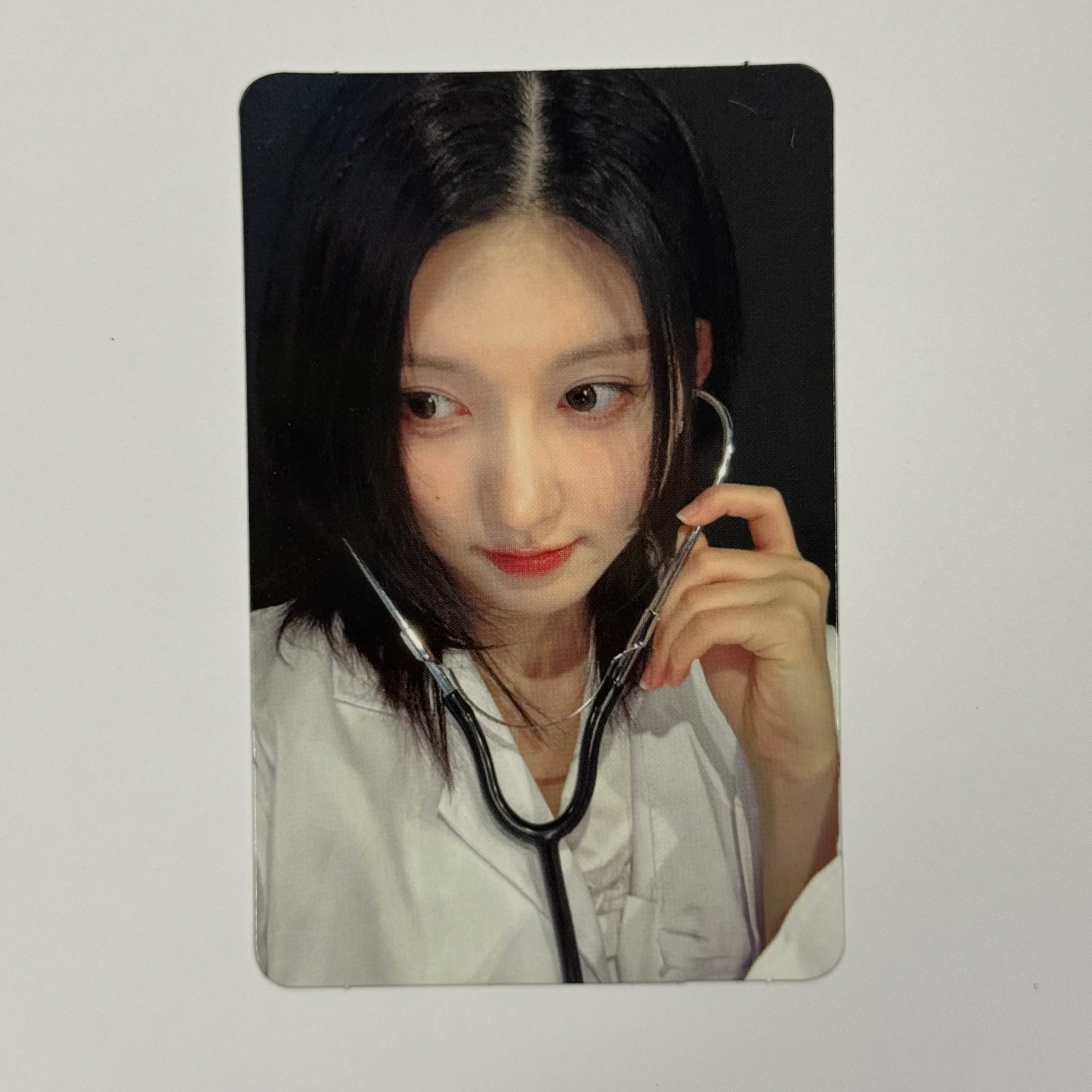 IVE - 'IVE SWITCH' Makestar Lucky Draw Photocard - Image 19