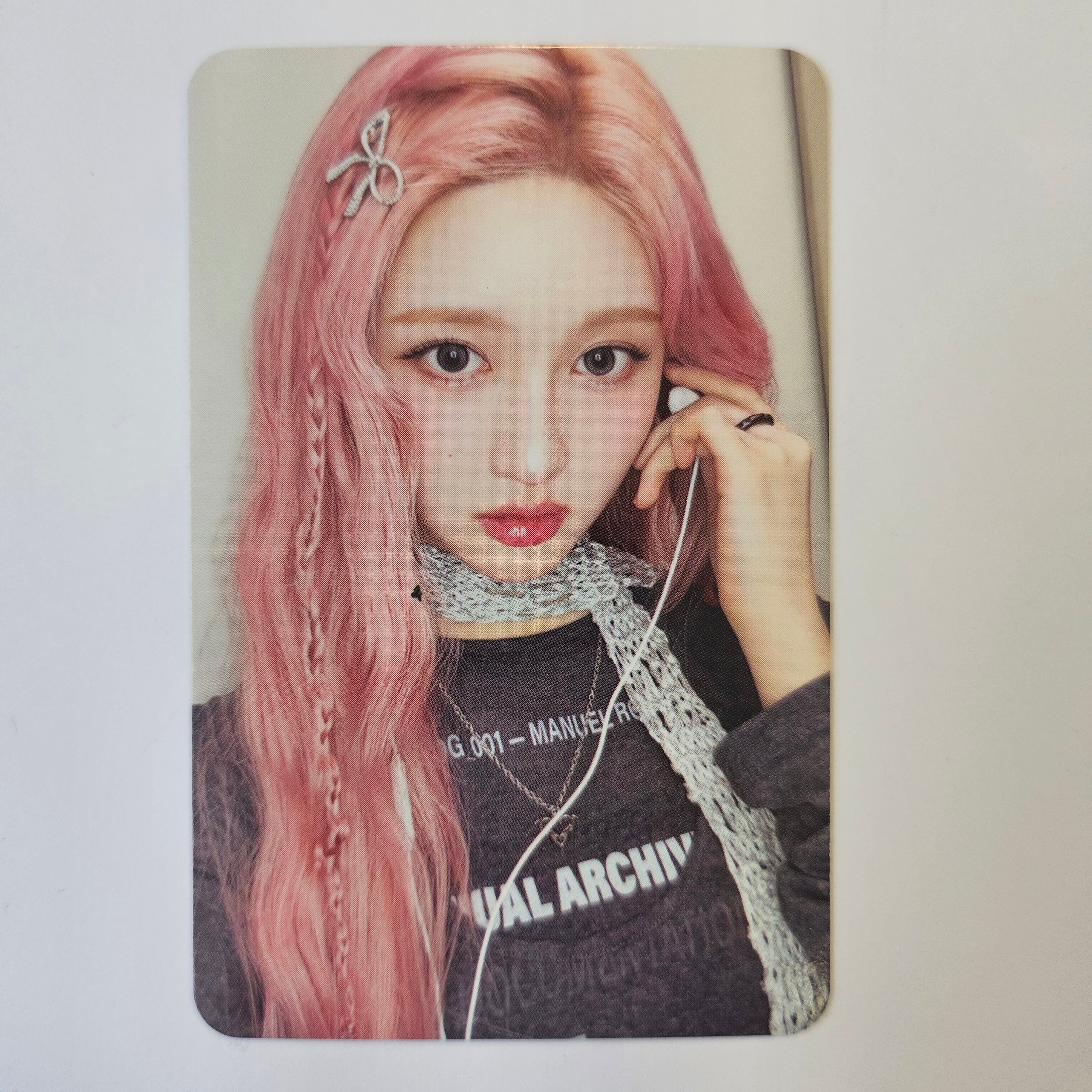 IVE - REVIVE+ Starship Square Photocards - Image 9