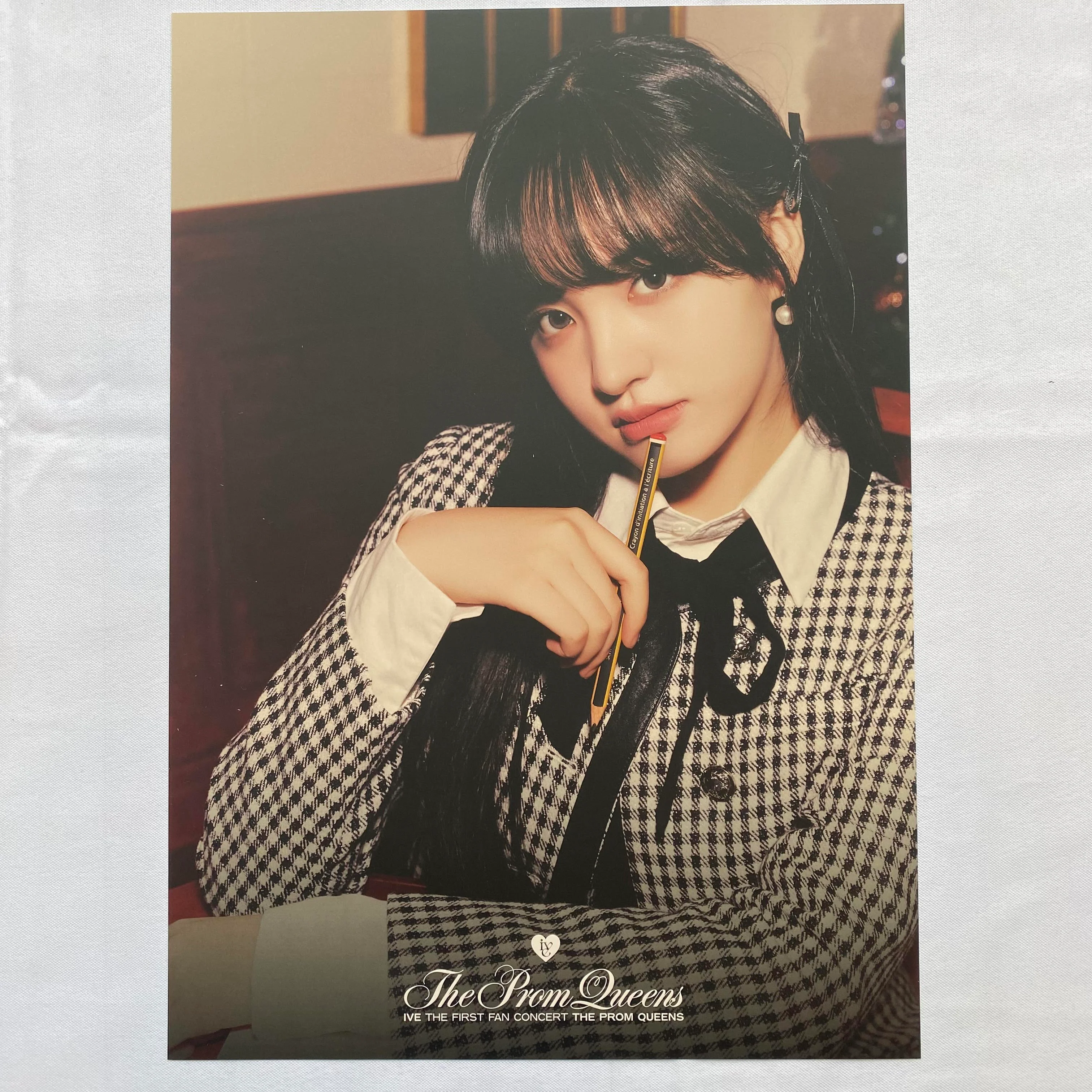 IVE - 'The Prom Queens' Poster Set - Image 2