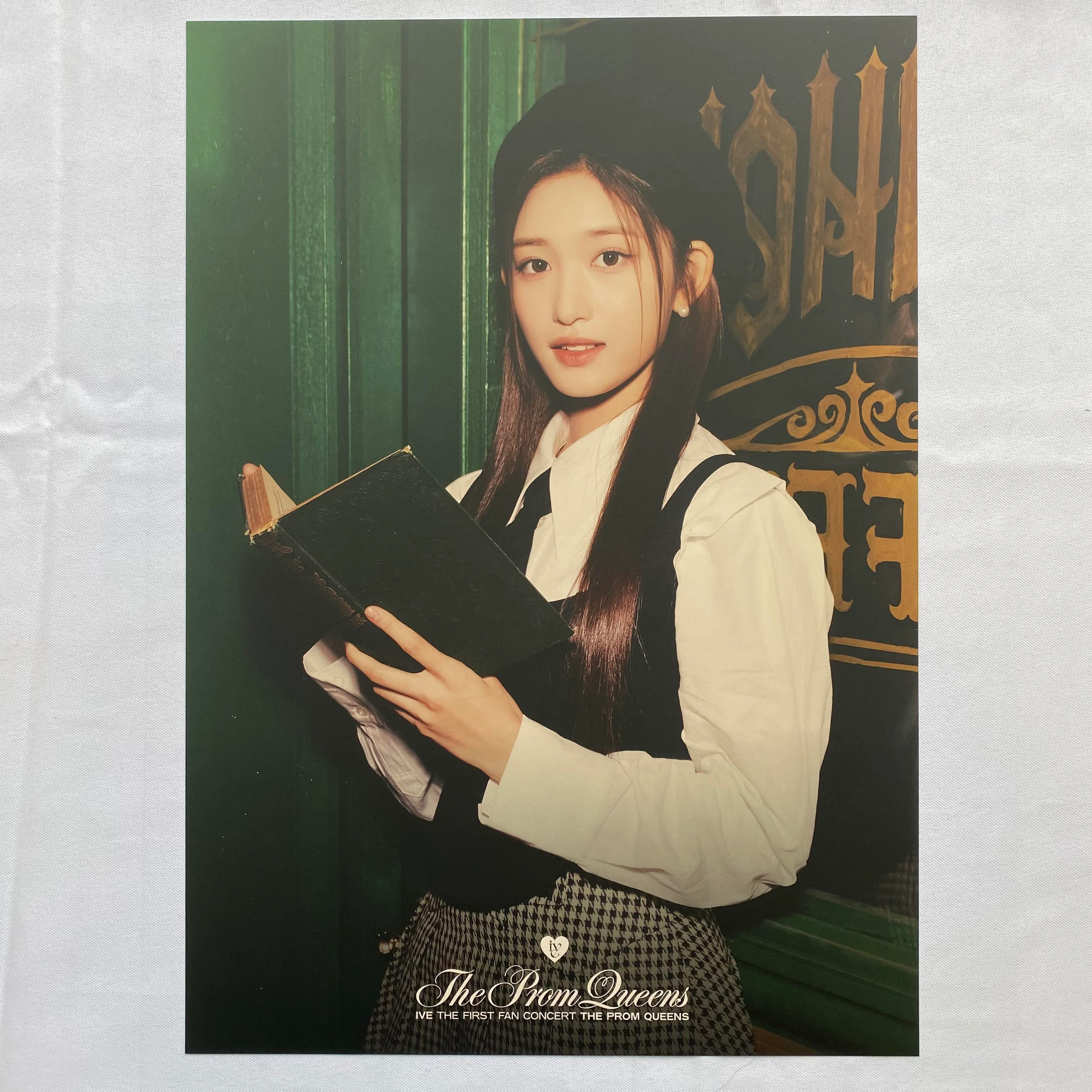 IVE - 'The Prom Queens' Poster Set - Image 5