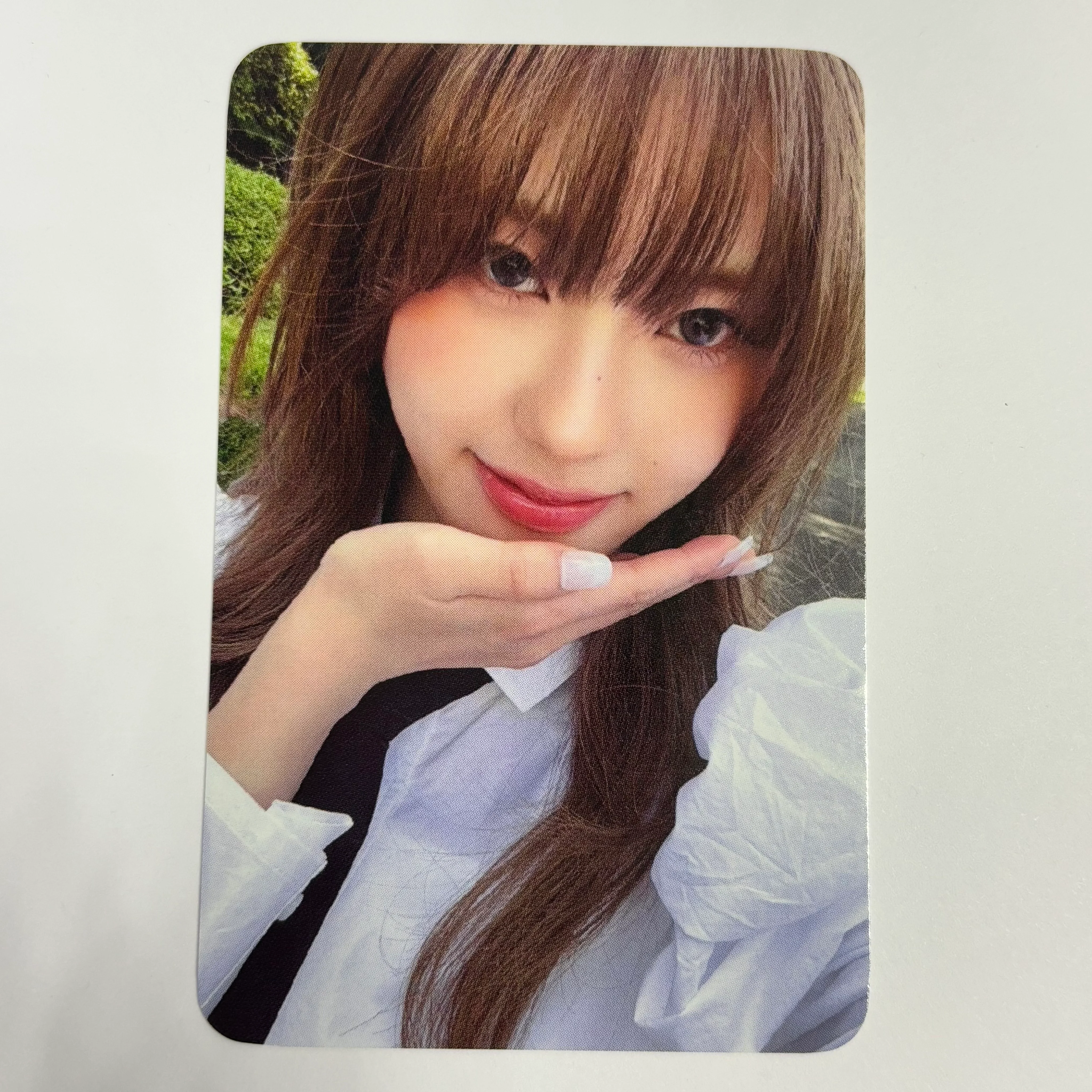 IZNA- N/a Withmuu Pre-order Benefit Photocard - Image 5