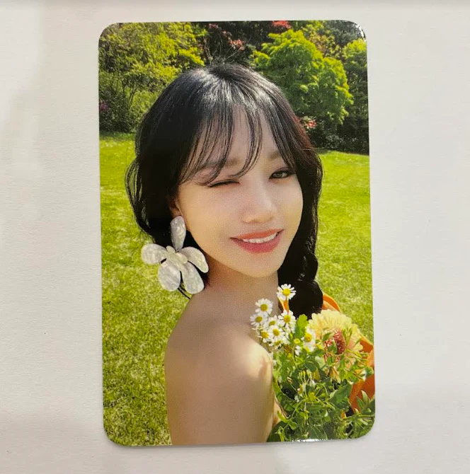 JO YURI - Op.22 Y-Waltz: In Major Makestar Photocards - Image 2