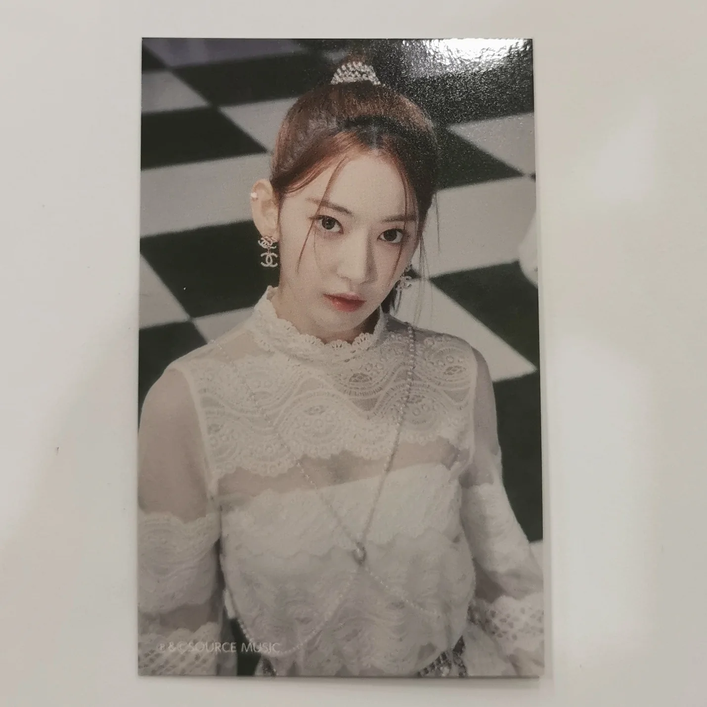 LE SSERAFIM - 'Fearless' Tower Records Photocards - Image 2