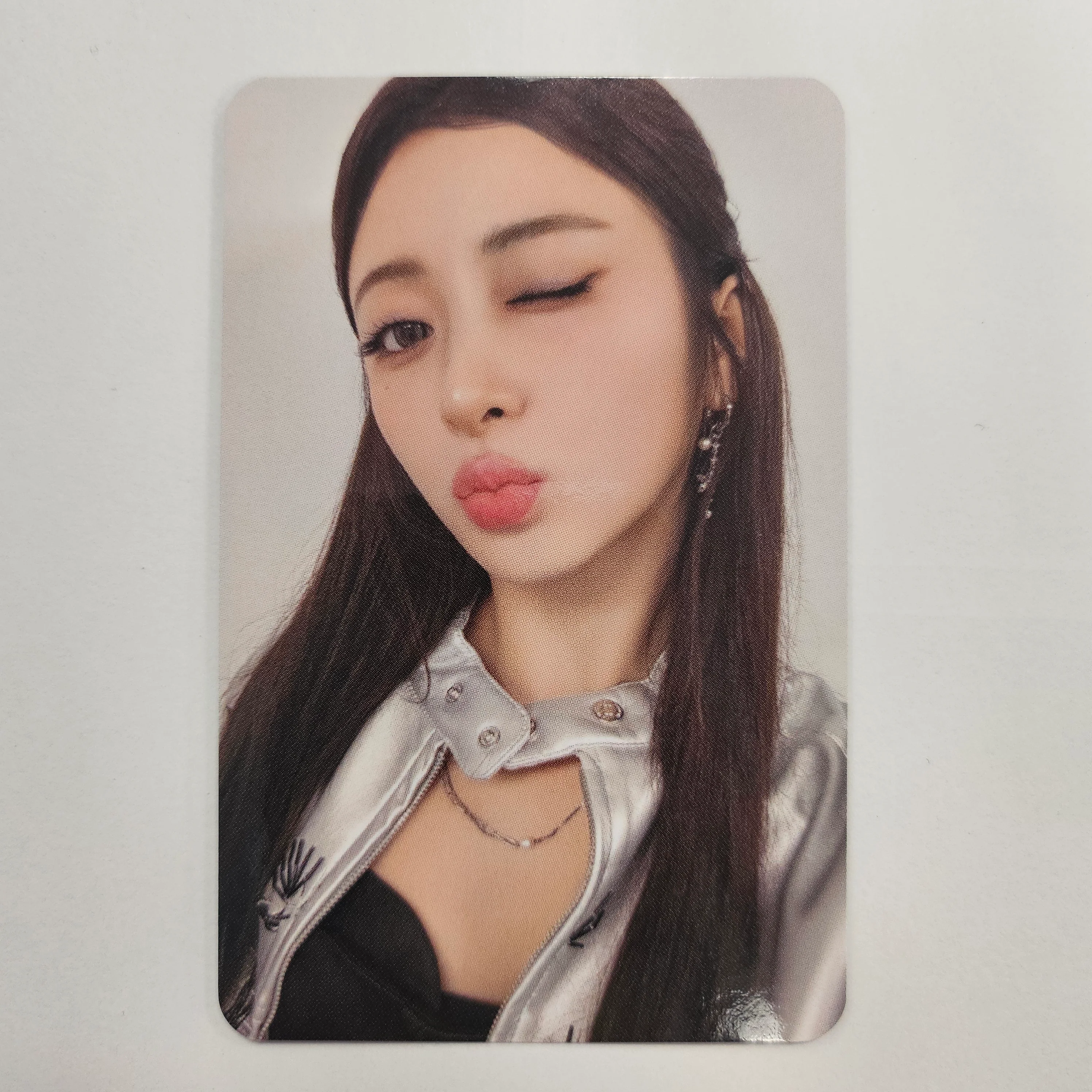 LE SSERAFIM - SPAGHETTI Soundwave Lucky Draw Photocards - Image 3