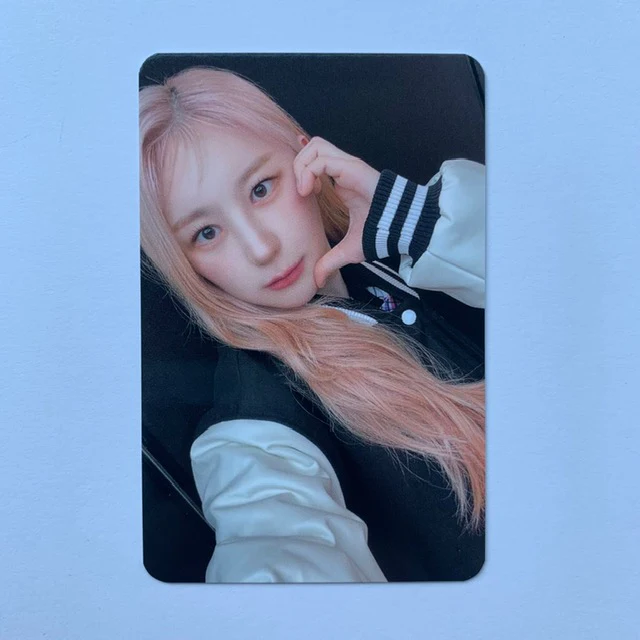 LEE CHAEYEON - Over The Moon Makestar Photocards - Image 7