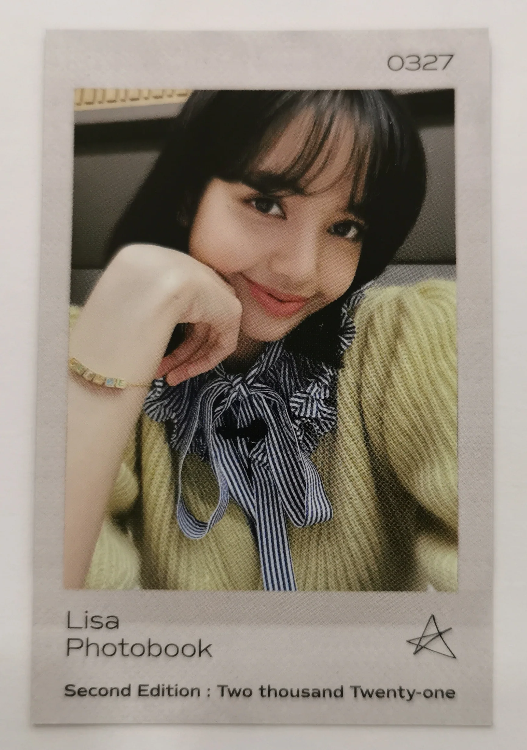 LISA - 0327 Preorder Photocards - Image 2