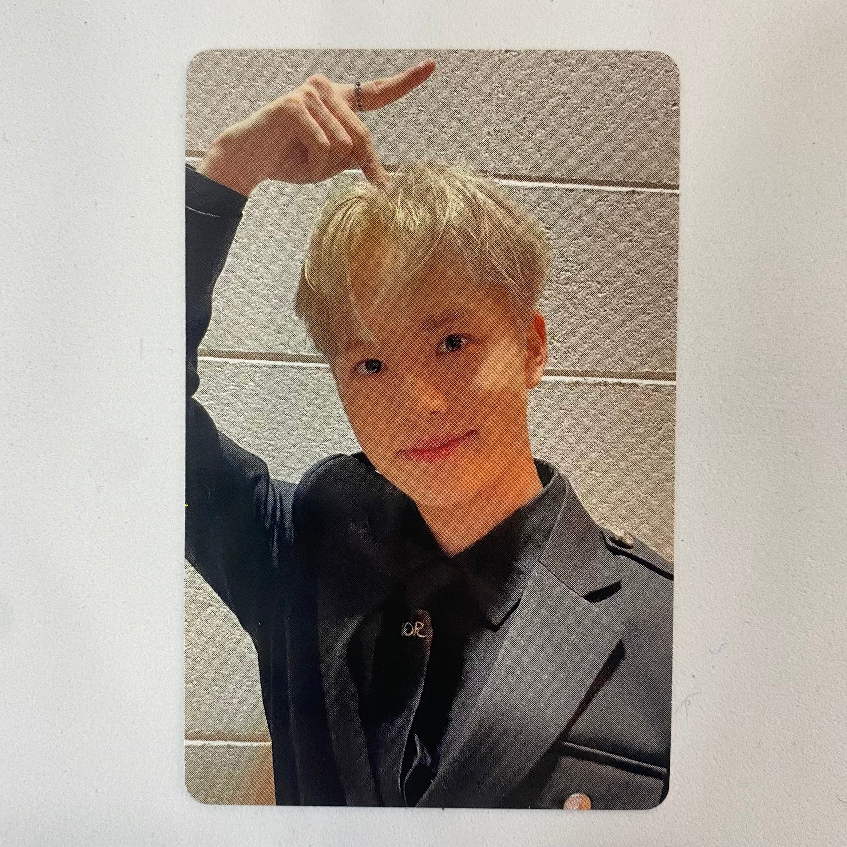 MCND - ODD VENTURE KStars Pre-order Photocard - Image 4