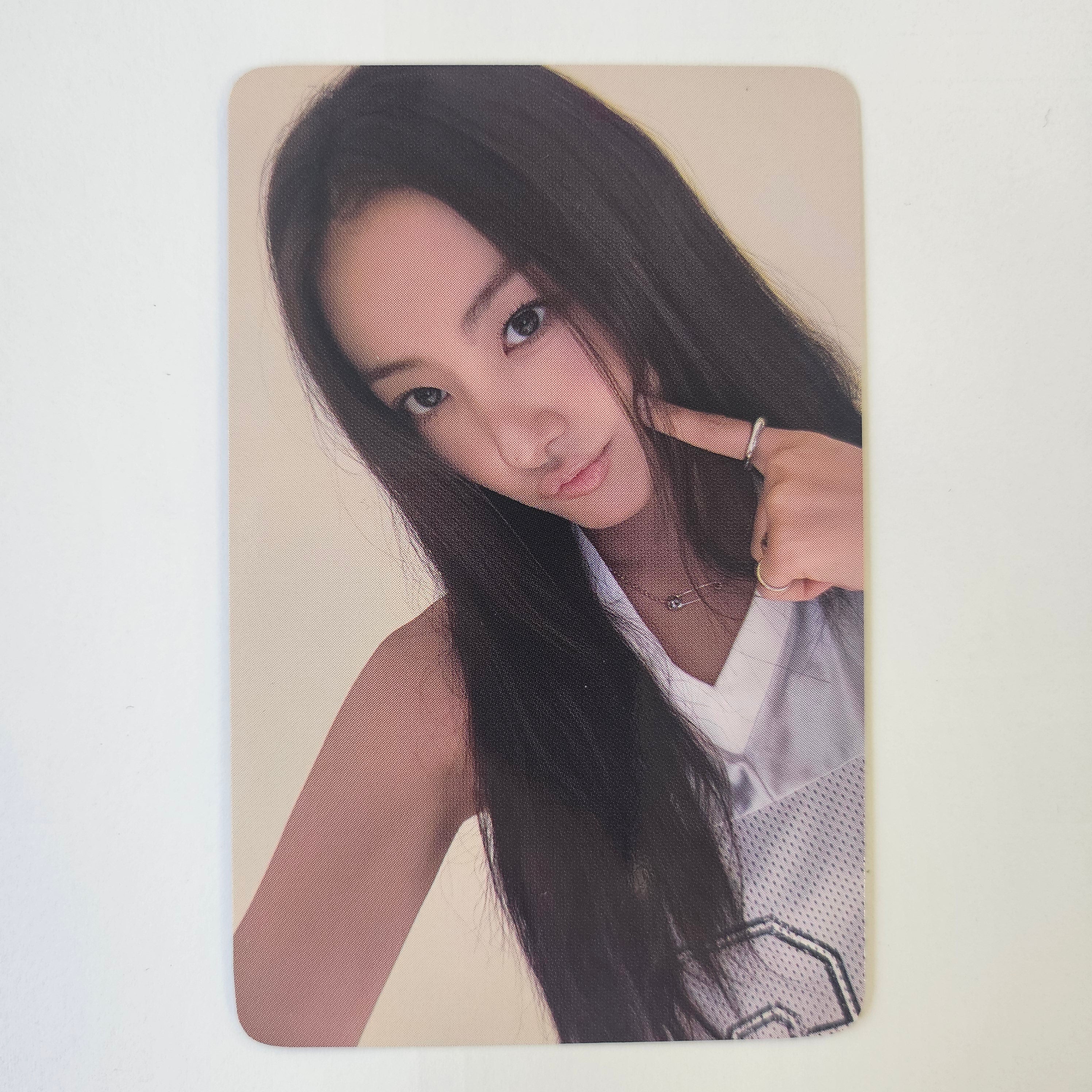 MEOVV - Official Lightstick FansLike Photocards - Image 5