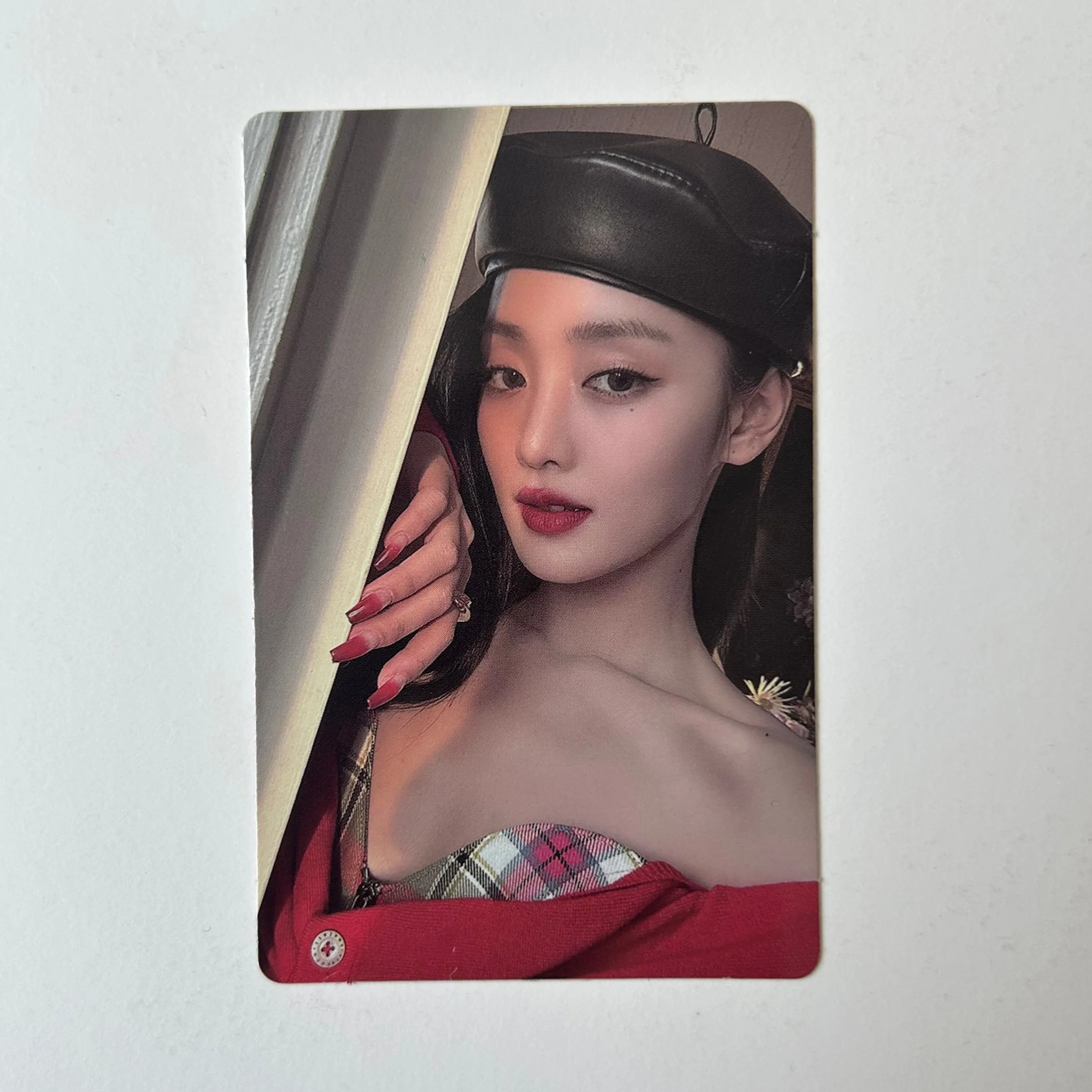 MINNIE ((G)I-DLE) - HER Album Photocards - Image 5