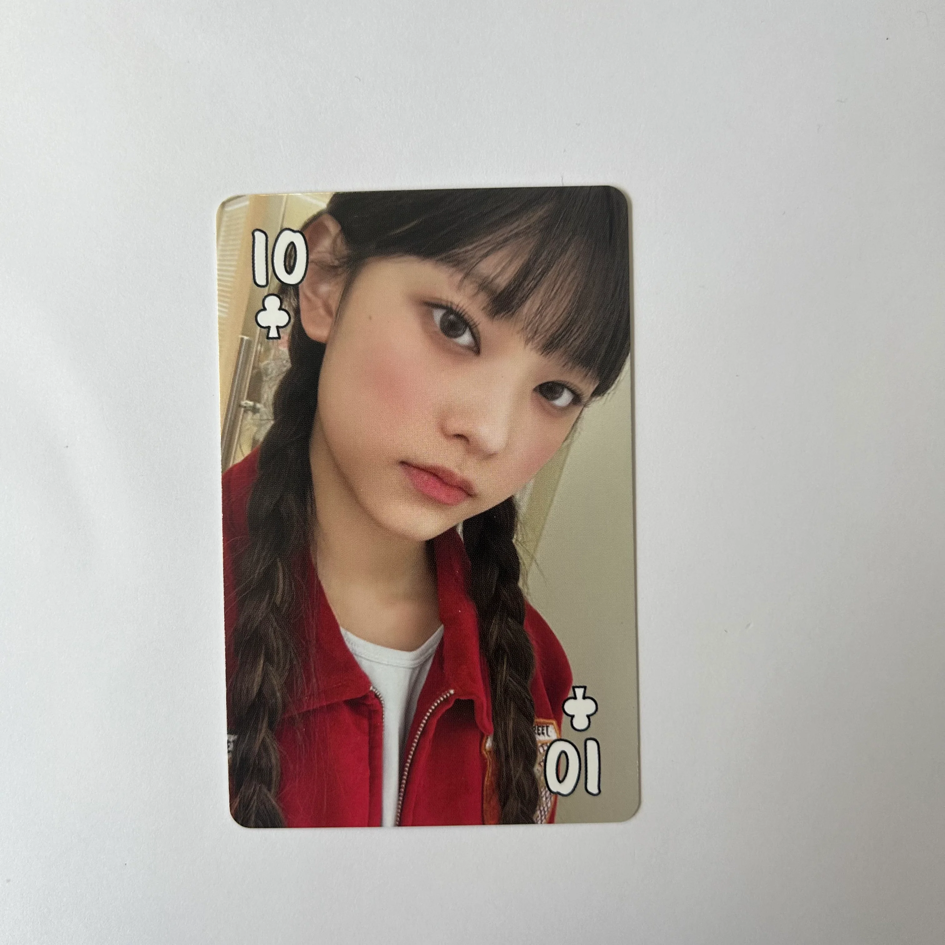 NEWJEANS - Seasons Greetings 2023 Photocards - Image 11