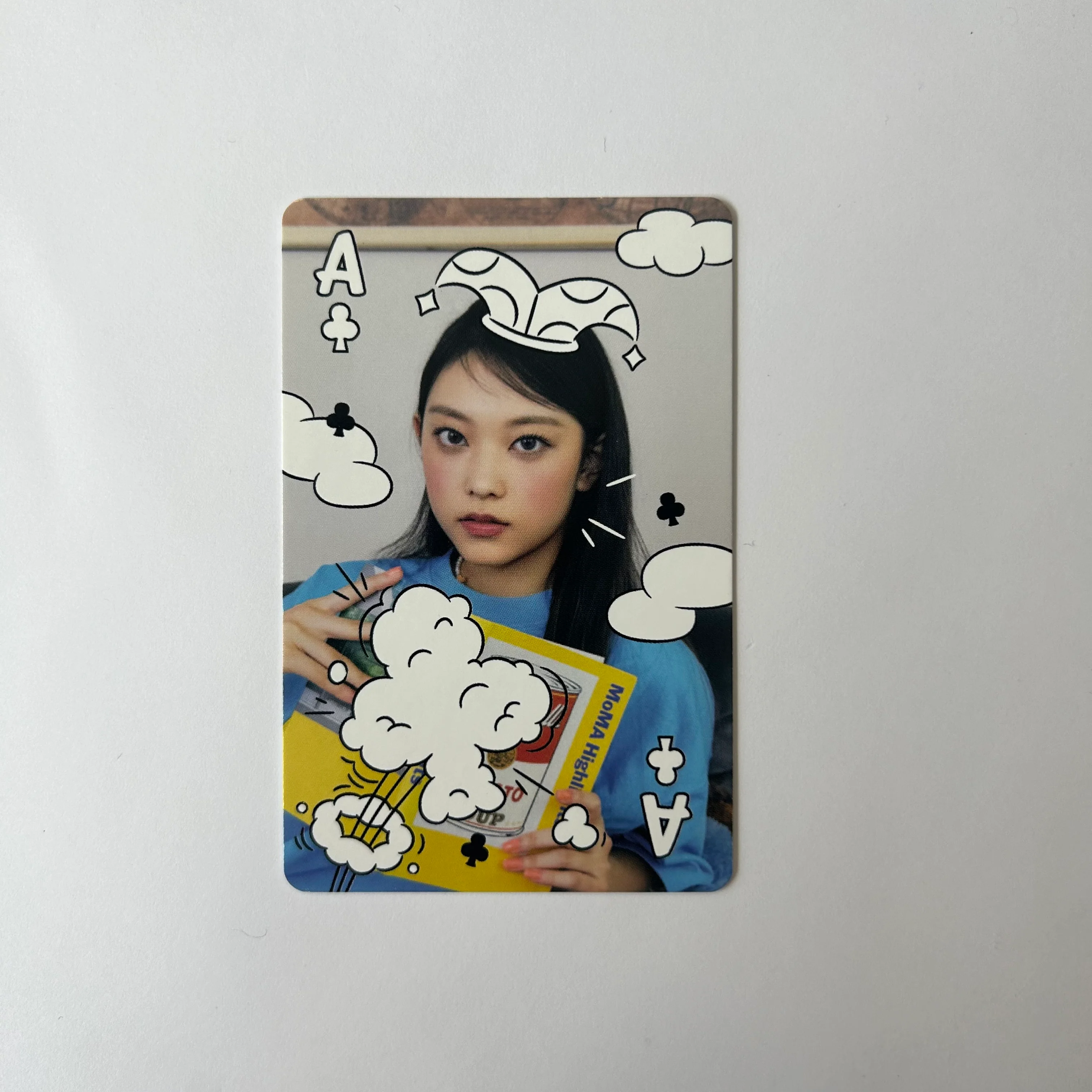 NEWJEANS - Seasons Greetings 2023 Photocards - Image 14