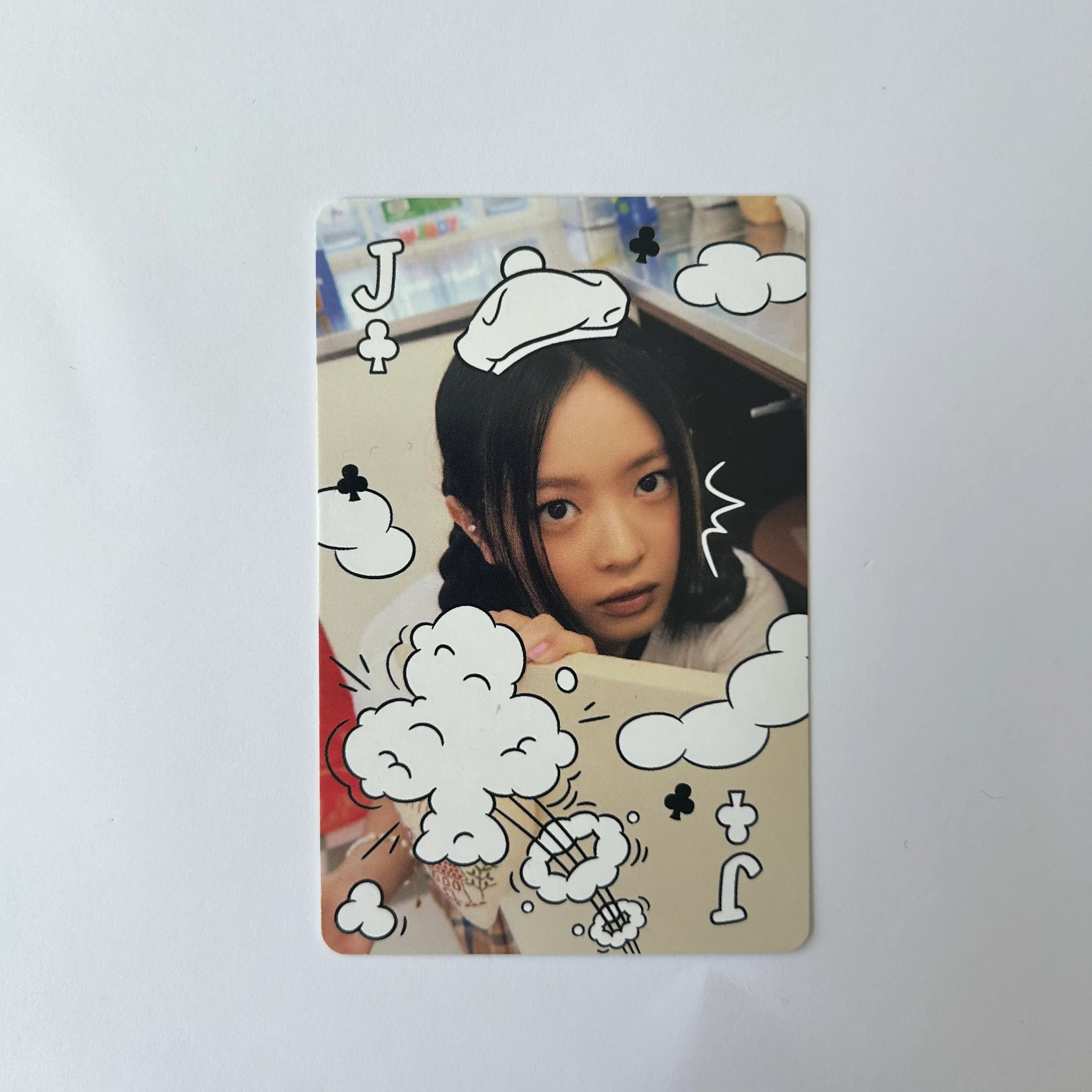 NEWJEANS - Seasons Greetings 2023 Photocards - Image 2
