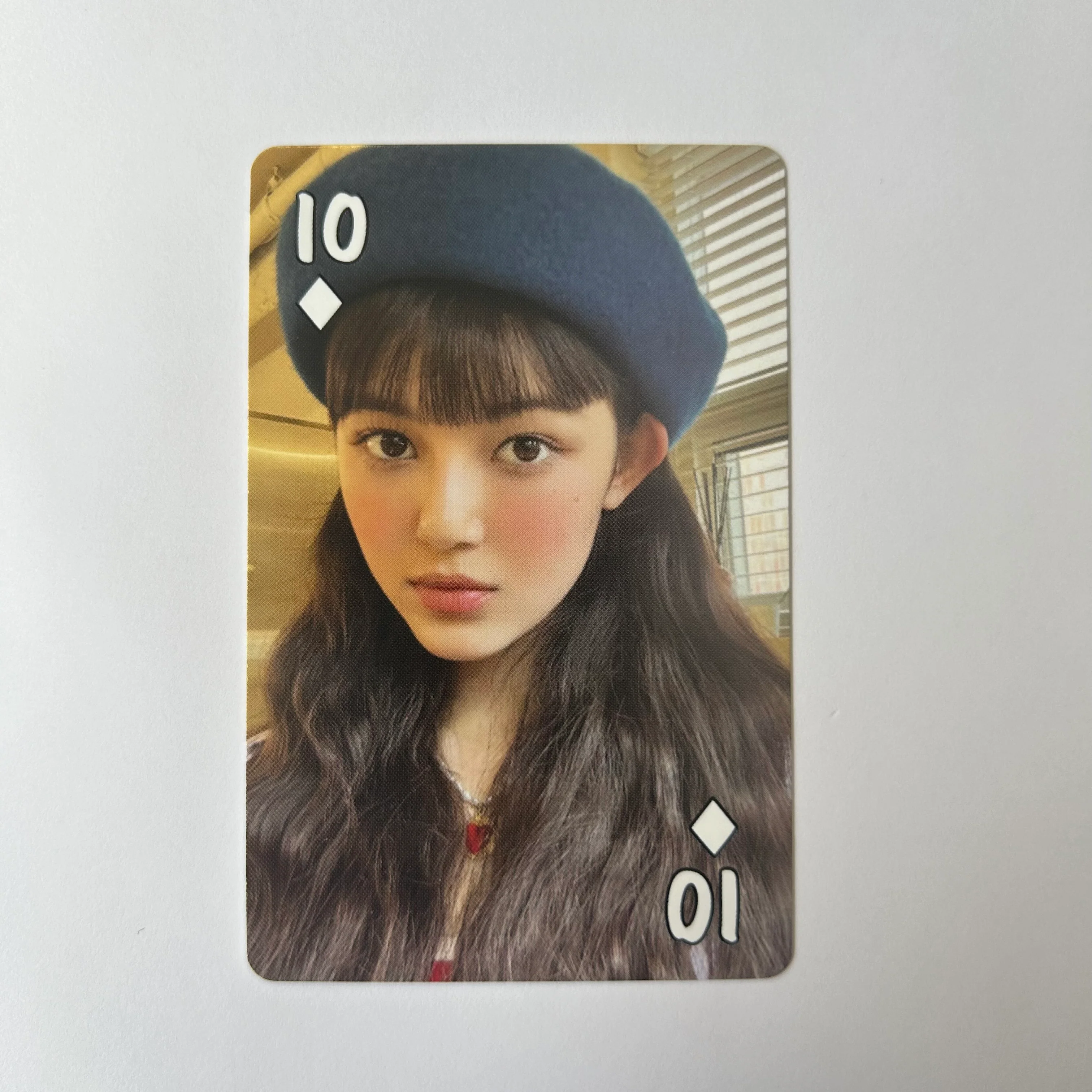 NEWJEANS - Seasons Greetings 2023 Photocards - Image 31