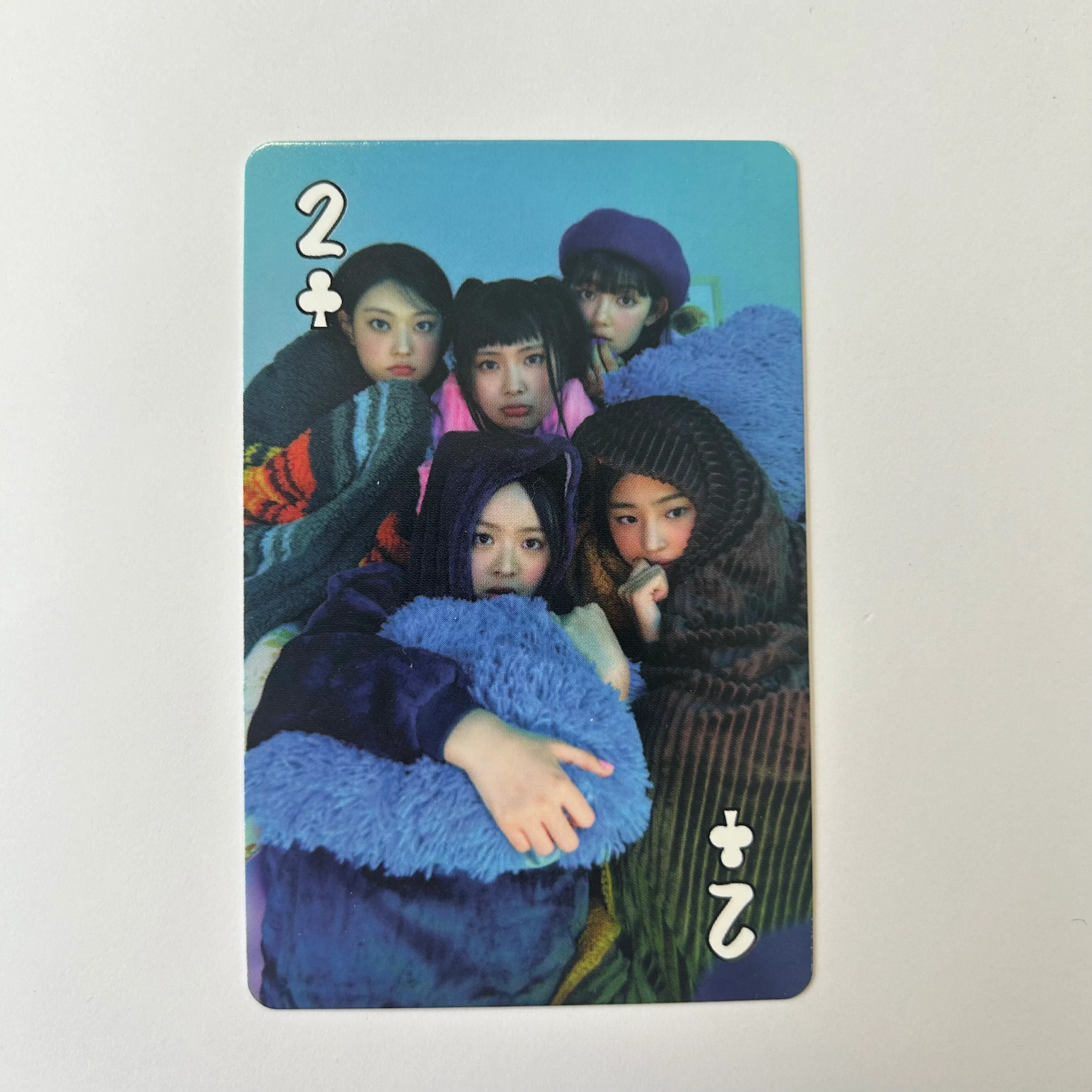 NEWJEANS - Seasons Greetings 2023 Photocards - Image 45