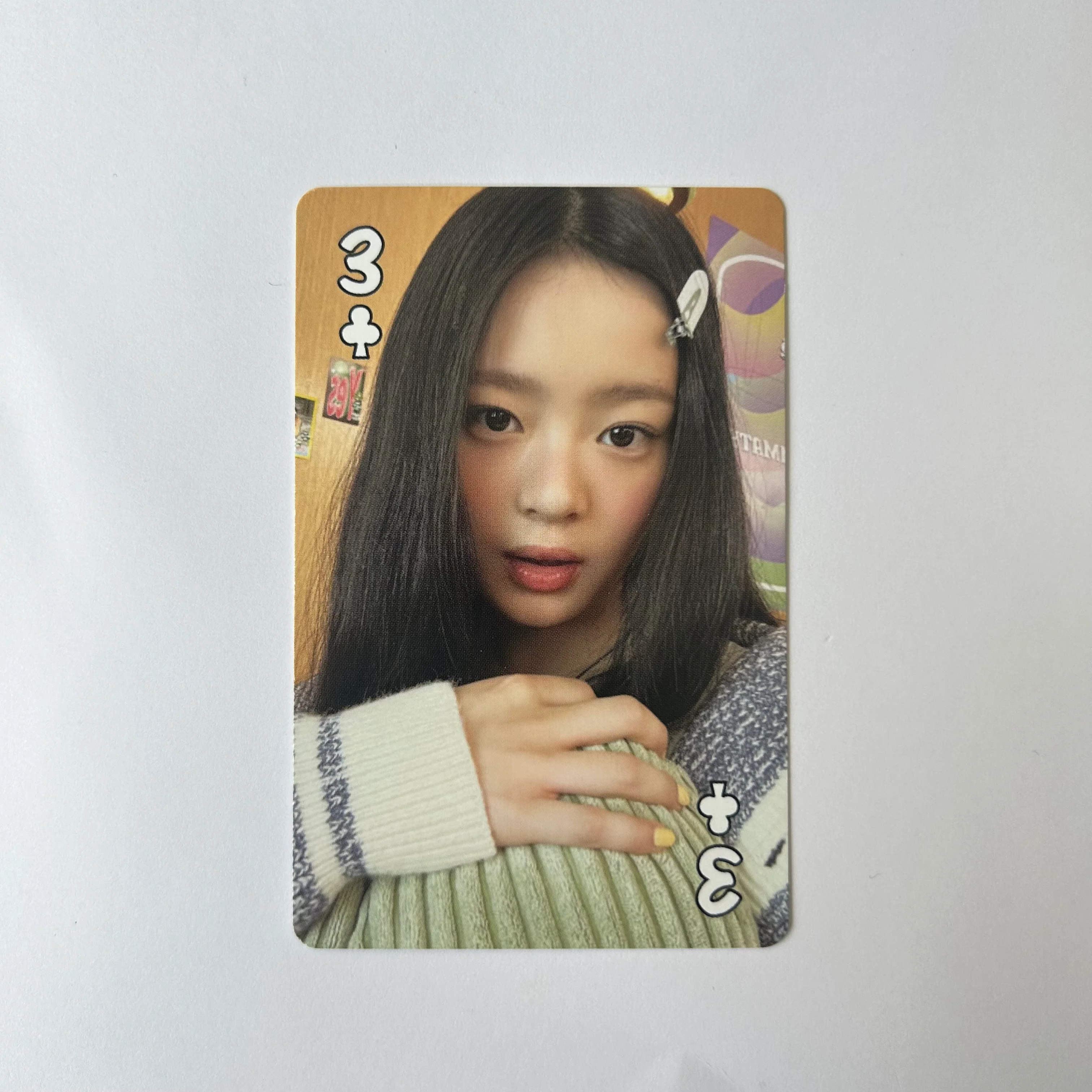 NEWJEANS - Seasons Greetings 2023 Photocards - Image 49