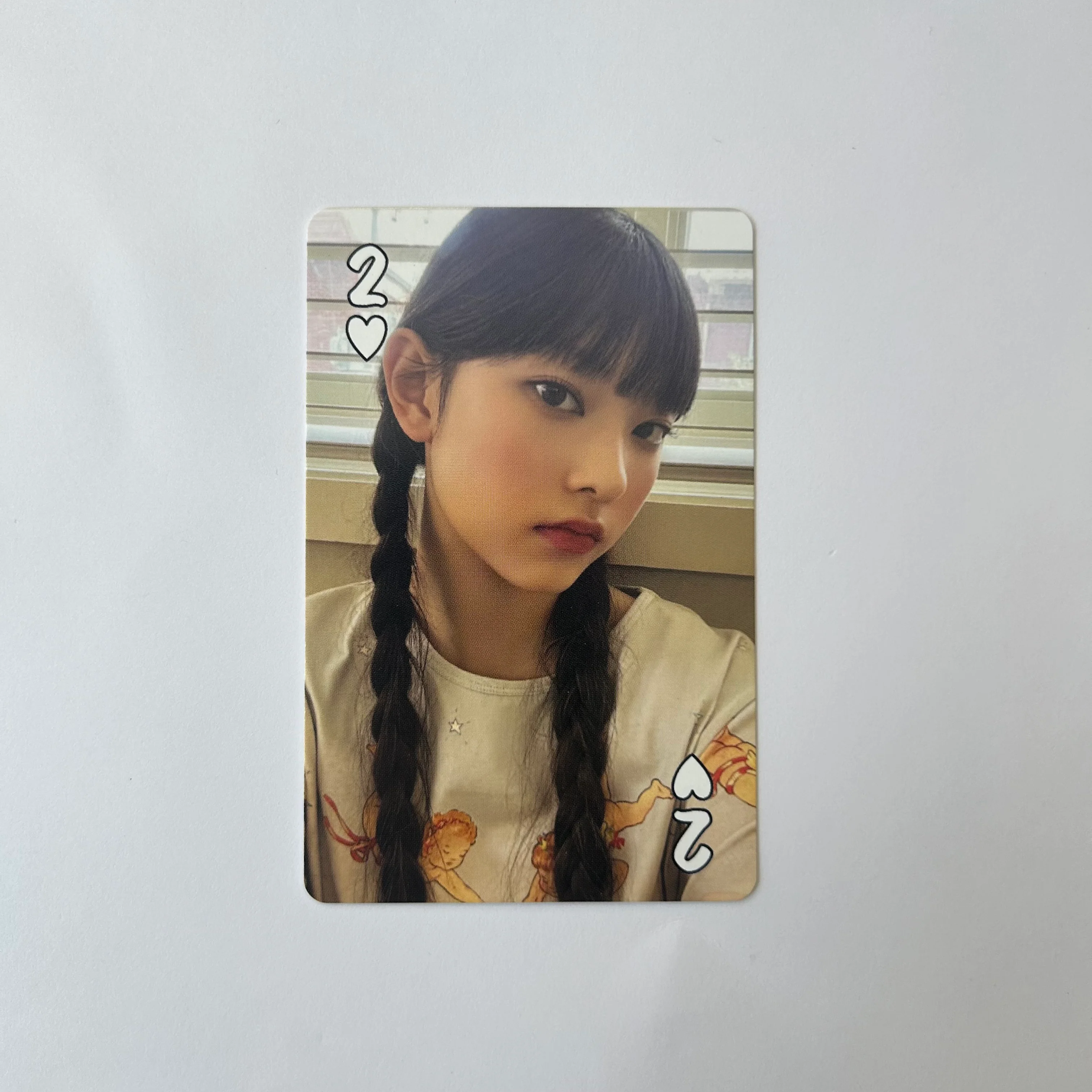 NEWJEANS - Seasons Greetings 2023 Photocards - Image 5