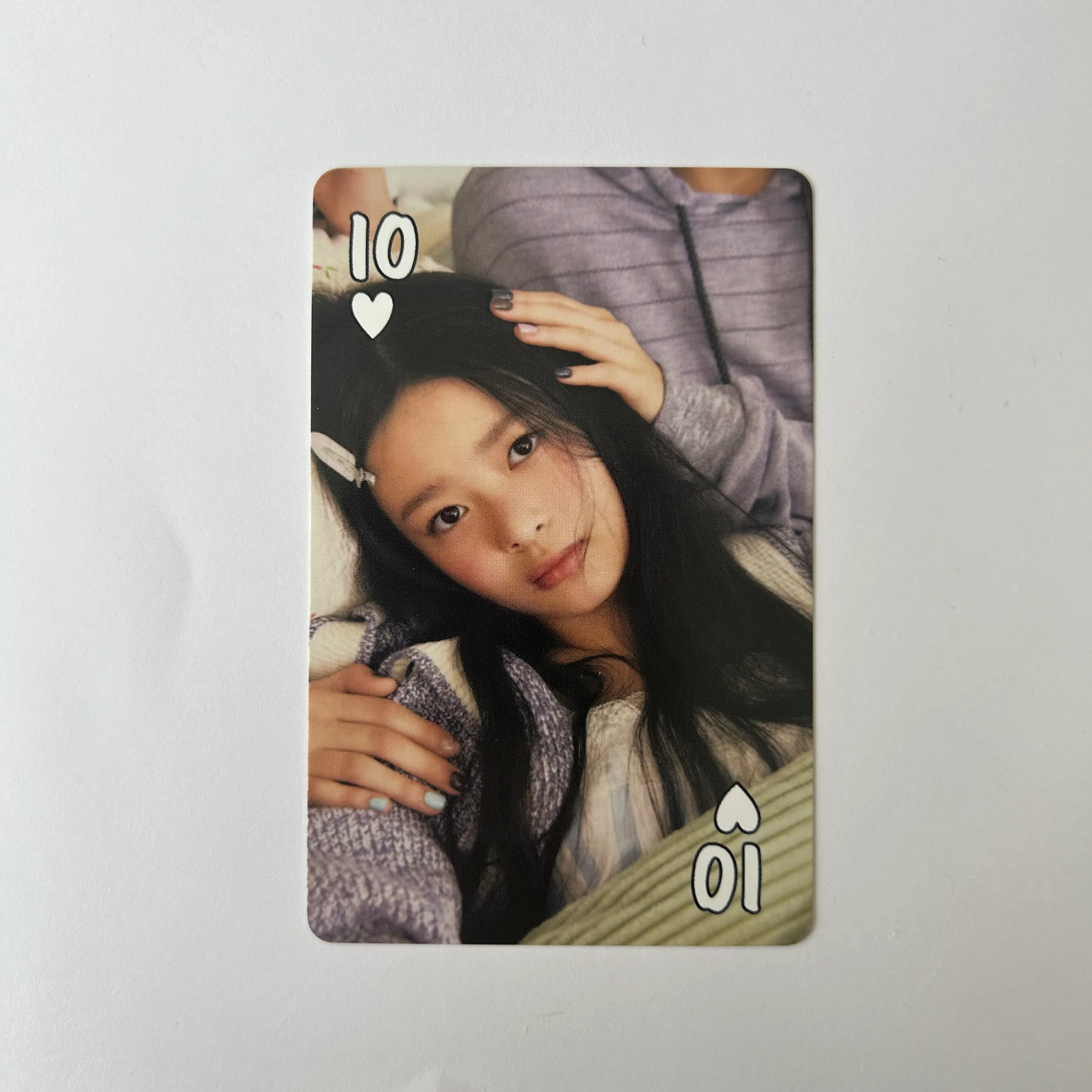 NEWJEANS - Seasons Greetings 2023 Photocards - Image 54