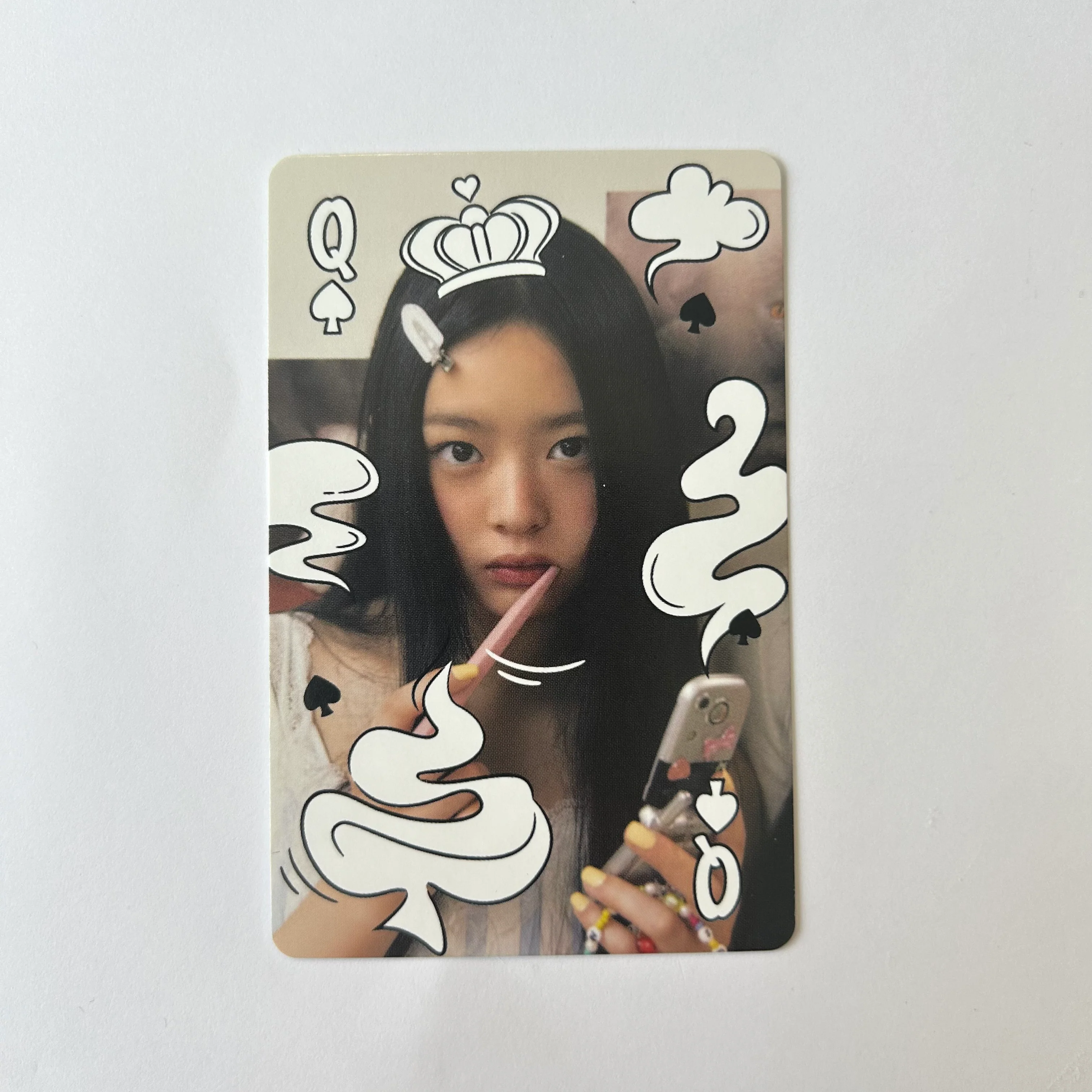 NEWJEANS - Seasons Greetings 2023 Photocards - Image 55